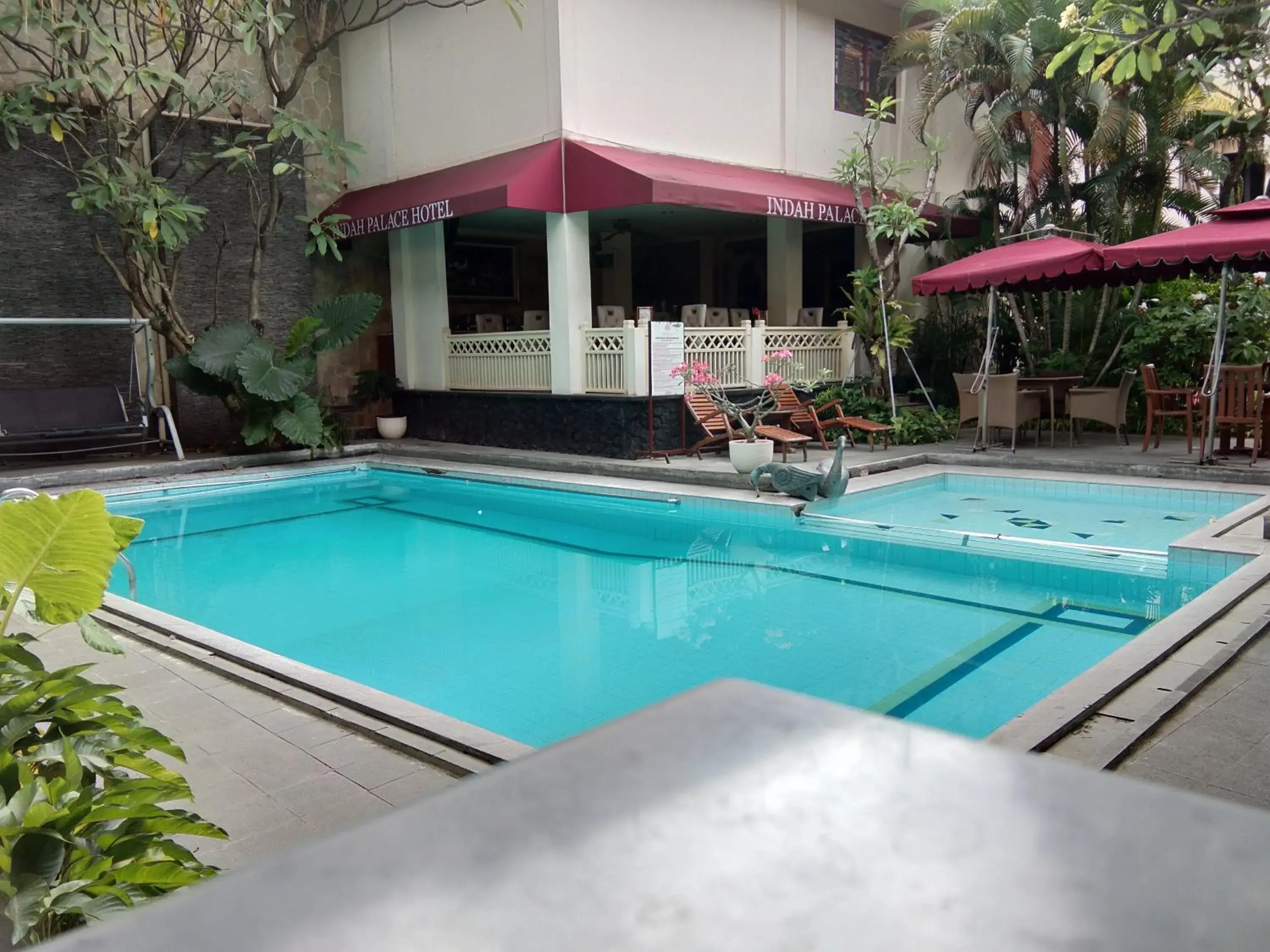 Swimming Pool in Hotel Indah Palace Yogyakarta