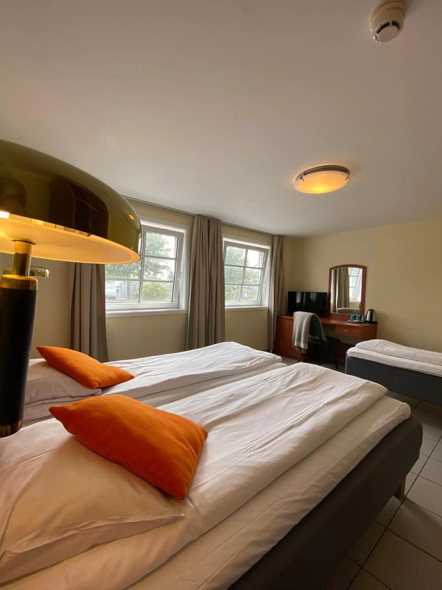 Photo of the whole room, Bed in Lilland Brewery Hotel