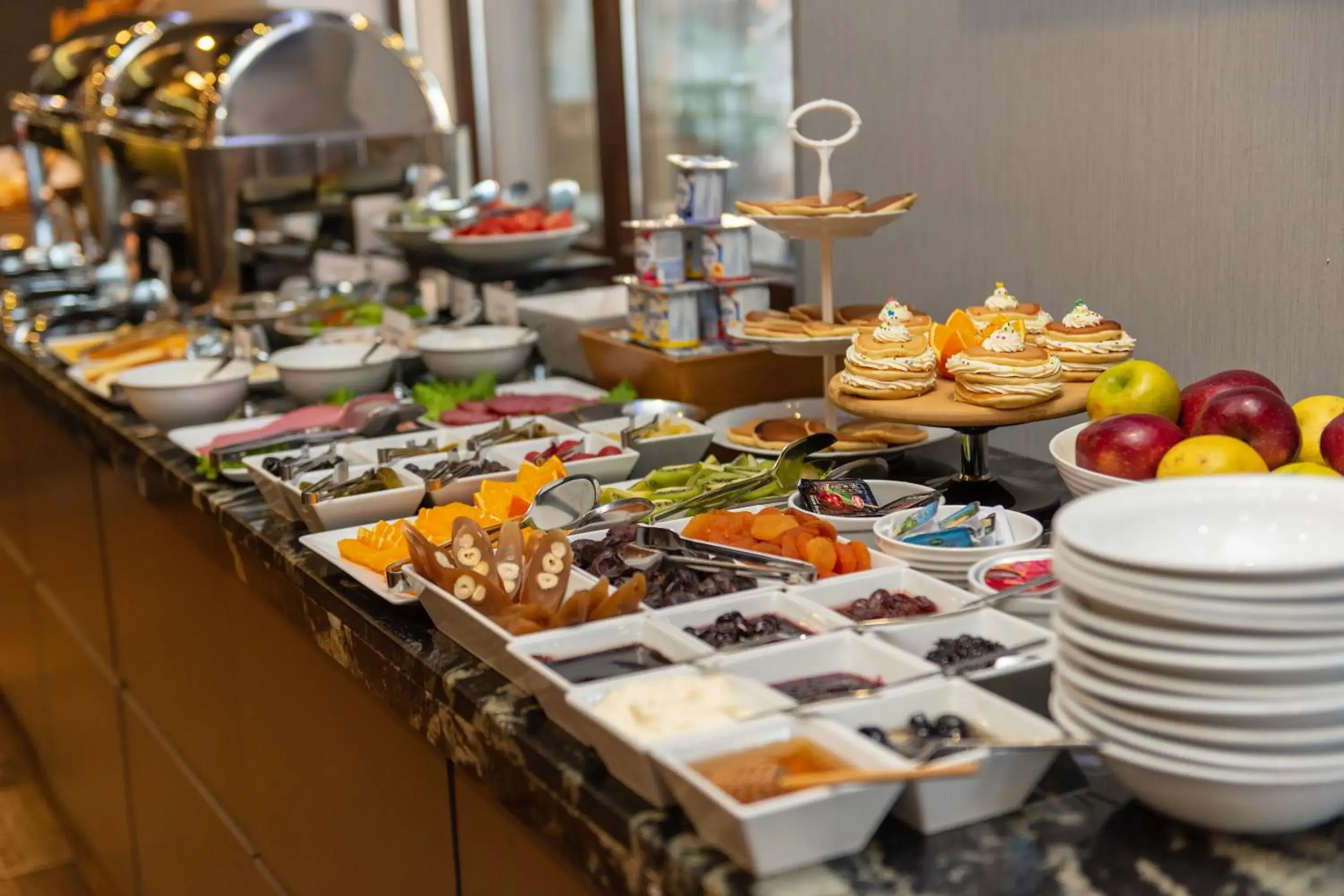 Buffet breakfast in City Avenue Hotel Buffet breakfast in City Avenue Hotel
