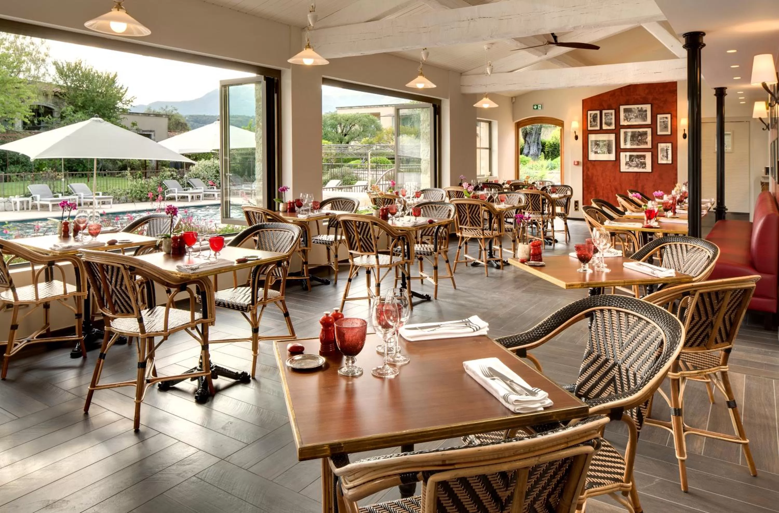 Restaurant/places to eat in Domaine du Mas De Pierre