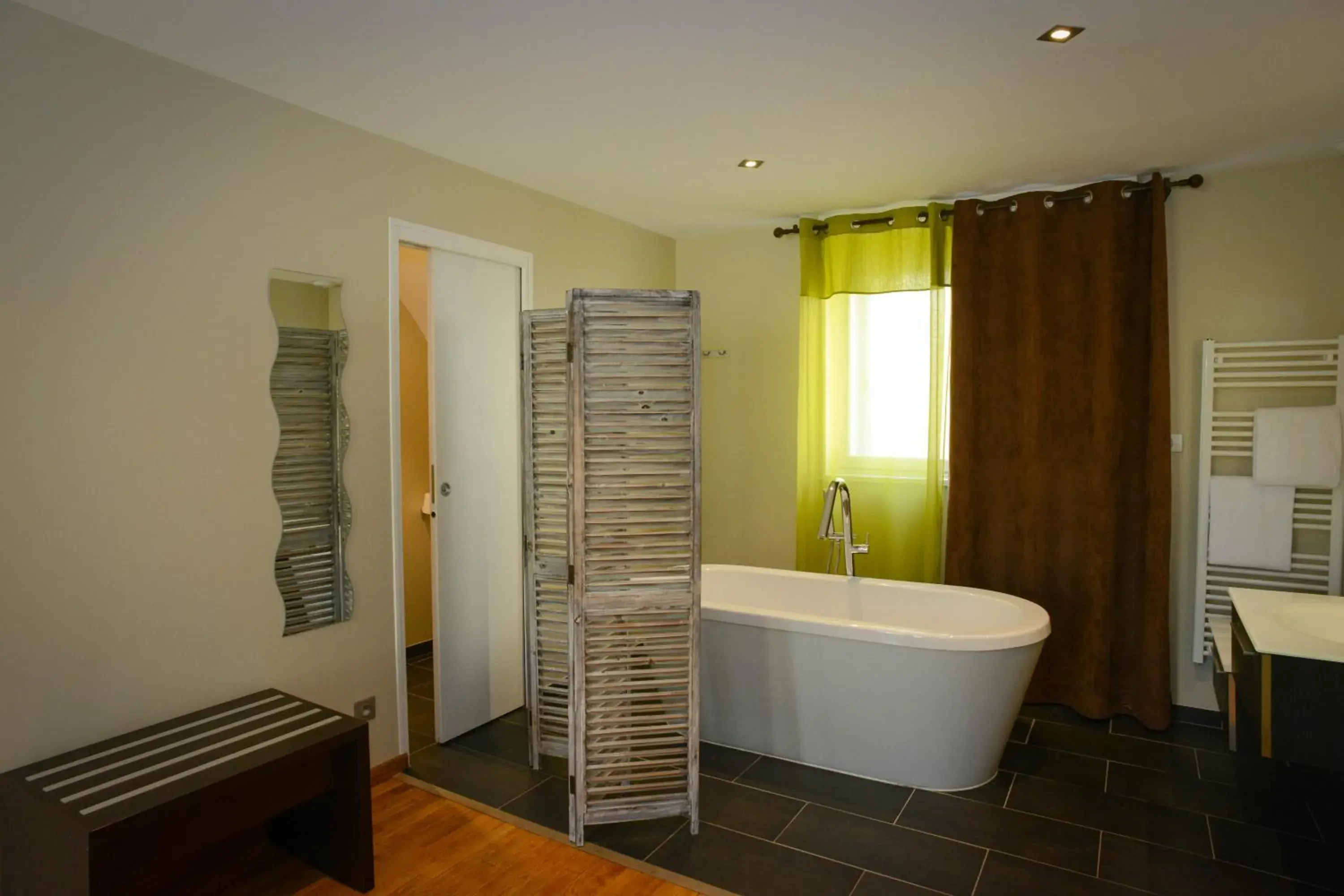 Bathroom in Auberge Normande