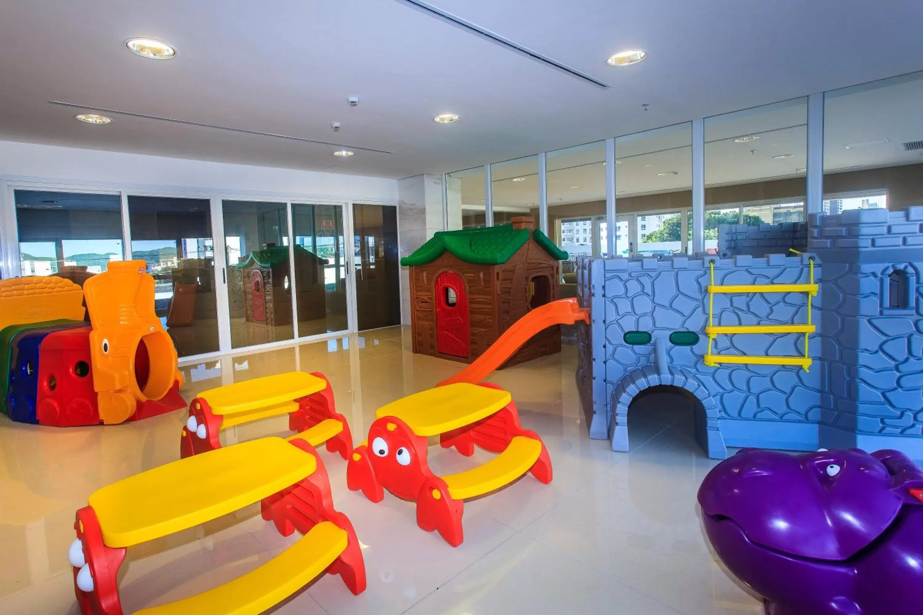 Fitness centre/facilities, Kid's Club in Holiday Inn Natal, an IHG Hotel