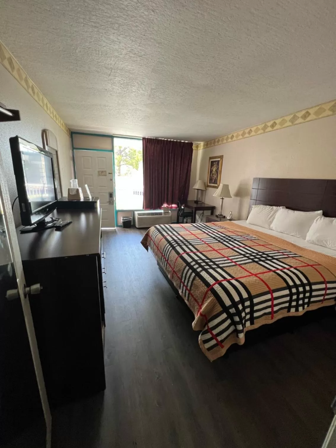 Bed in Rodeway Inn New Port Richey