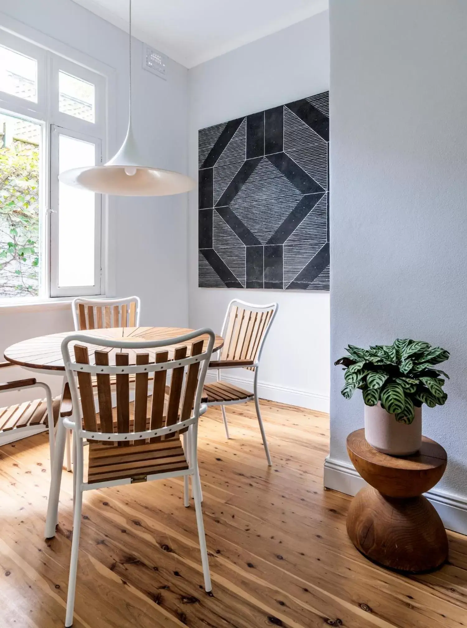 Kitchen or kitchenette, Dining Area in Bondi Beach House