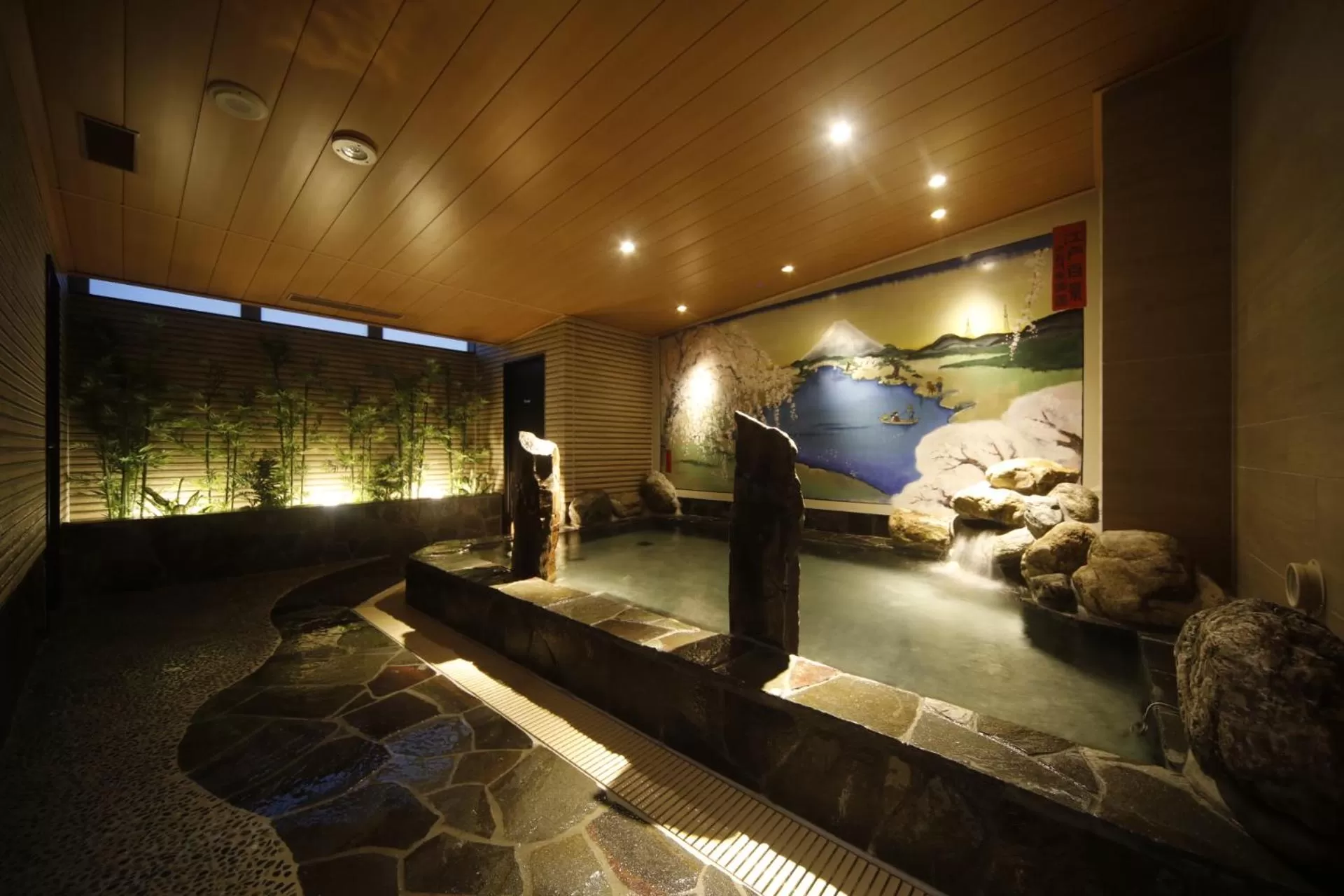 Spa and wellness centre/facilities in Dormy Inn Korakuen