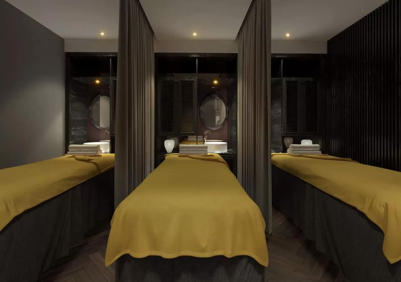 Massage, Bed in Hanoi Emerald Waters Hotel Valley