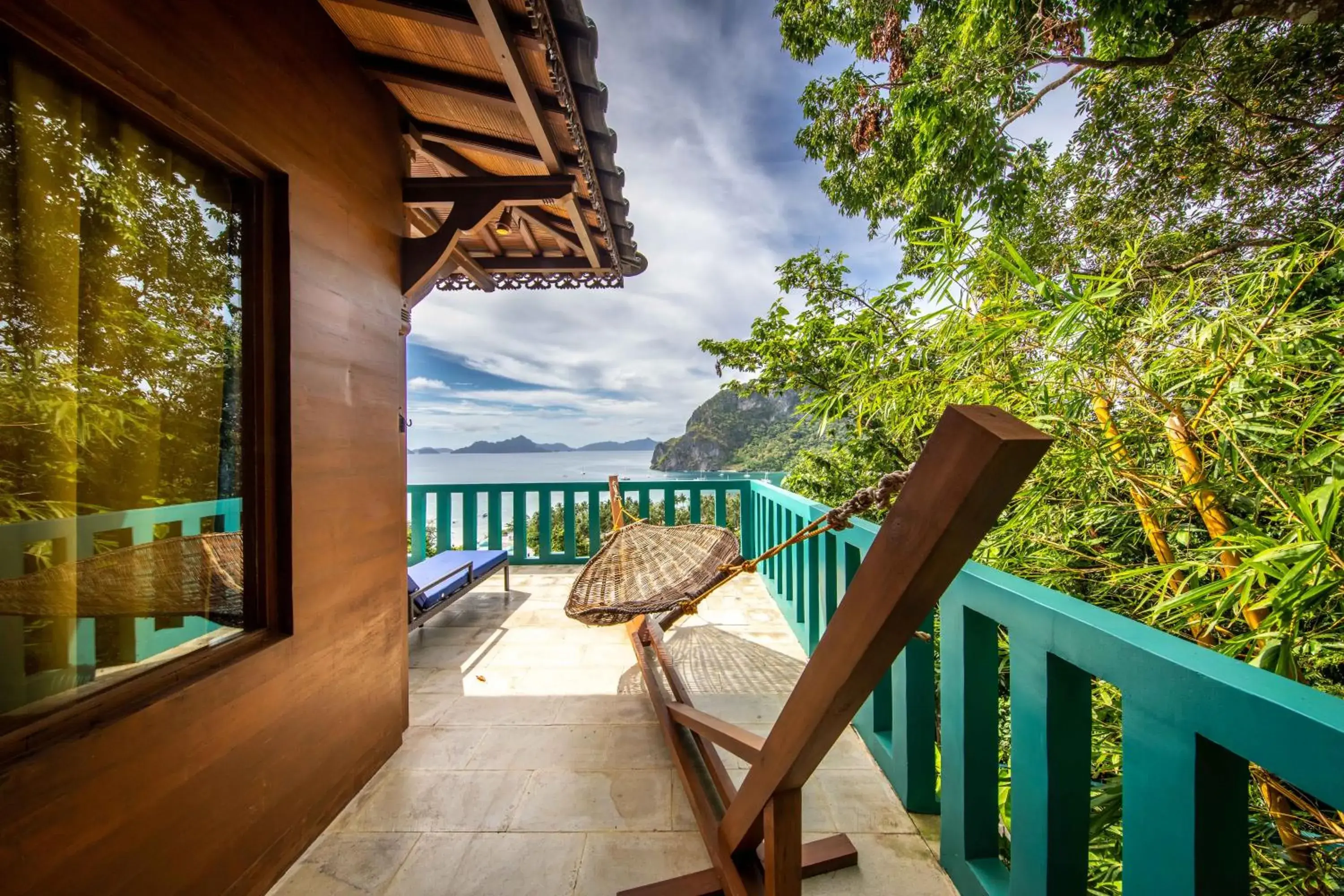 Natural landscape, Balcony/Terrace in Karuna El Nido Villas