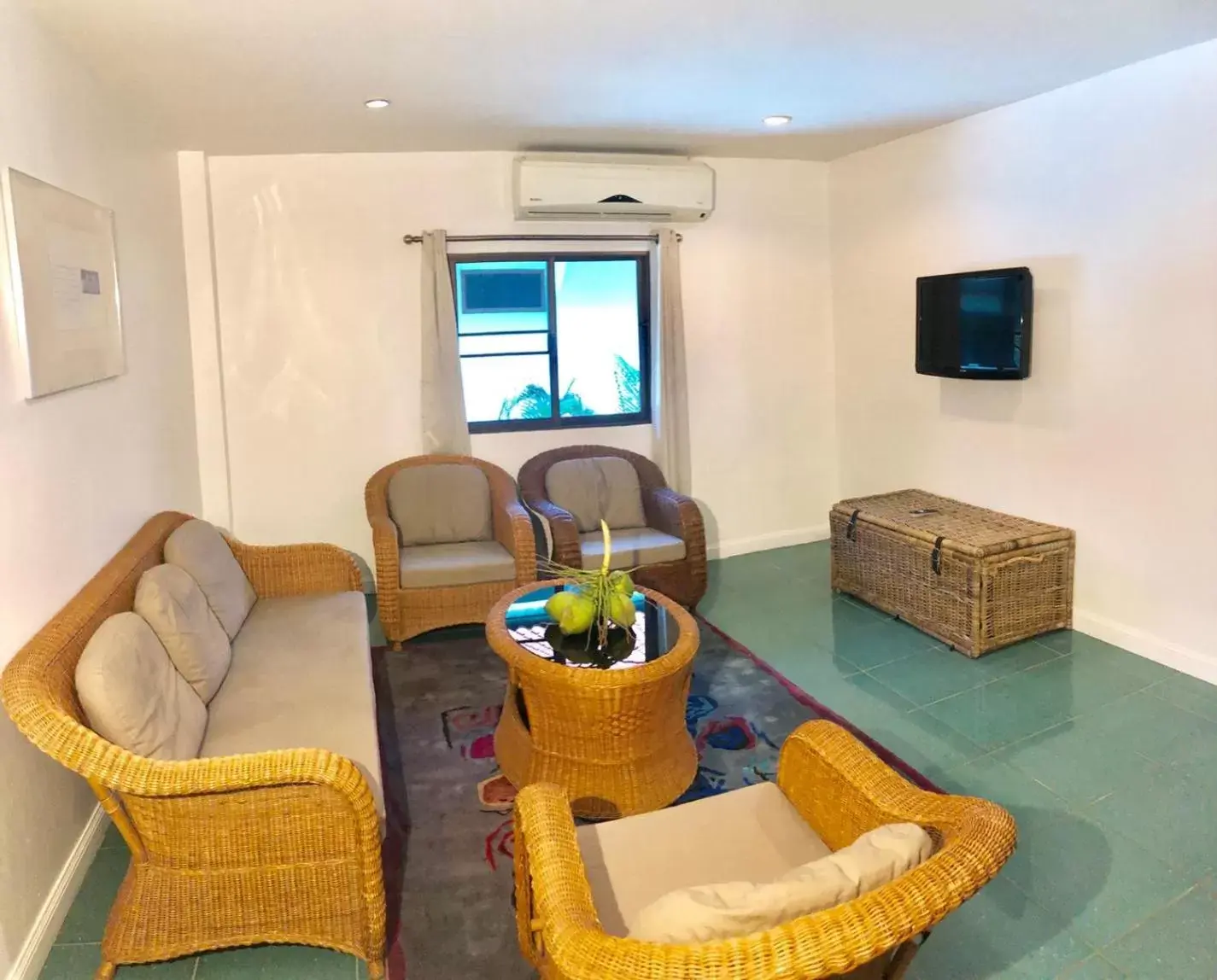 TV and multimedia, Seating Area in Dolphin Bay Beach Resort