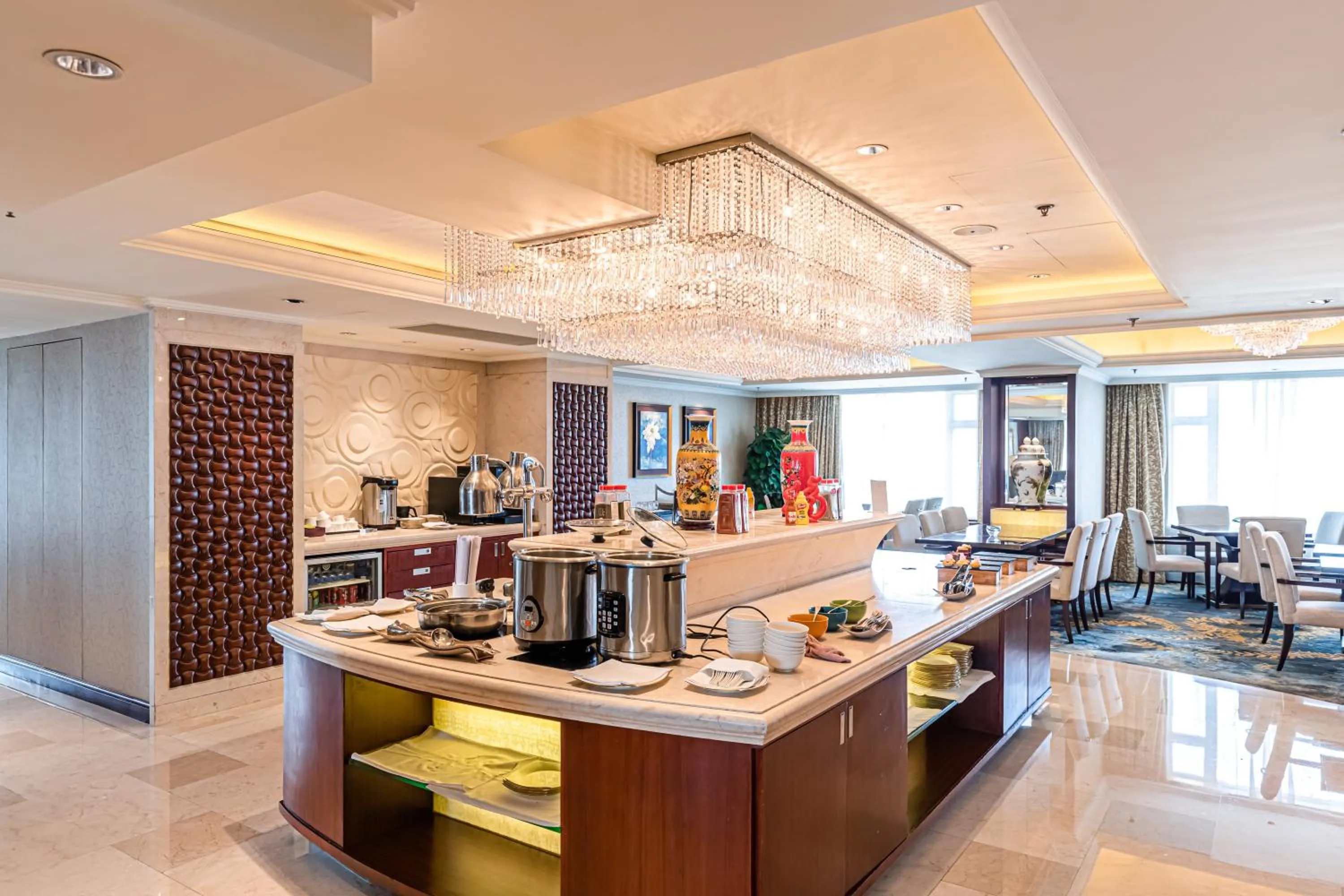 Breakfast, Restaurant/Places to Eat in Shangri-La Hotel, Wuhan