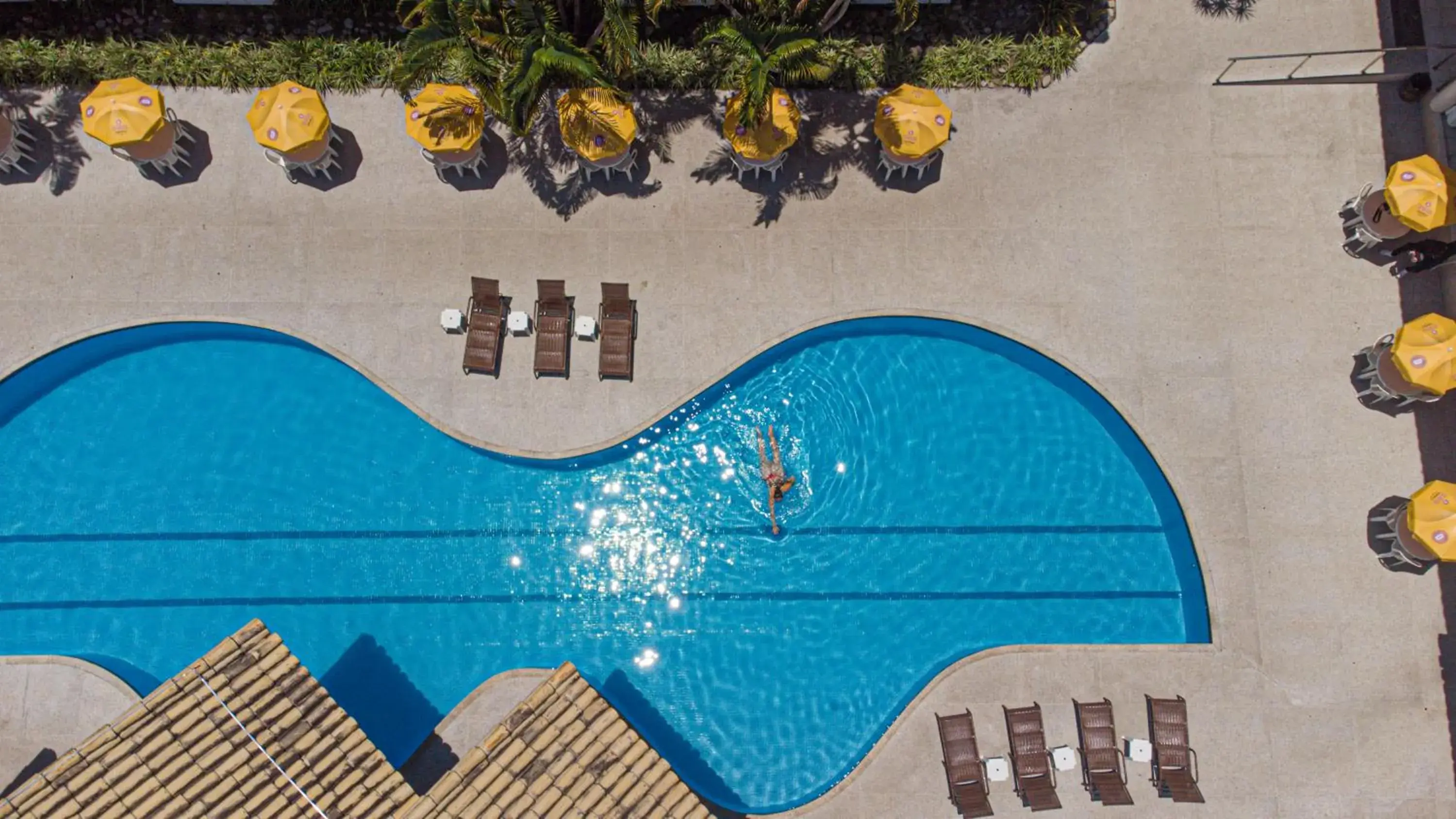 Pool View in Sunshine Praia Hotel