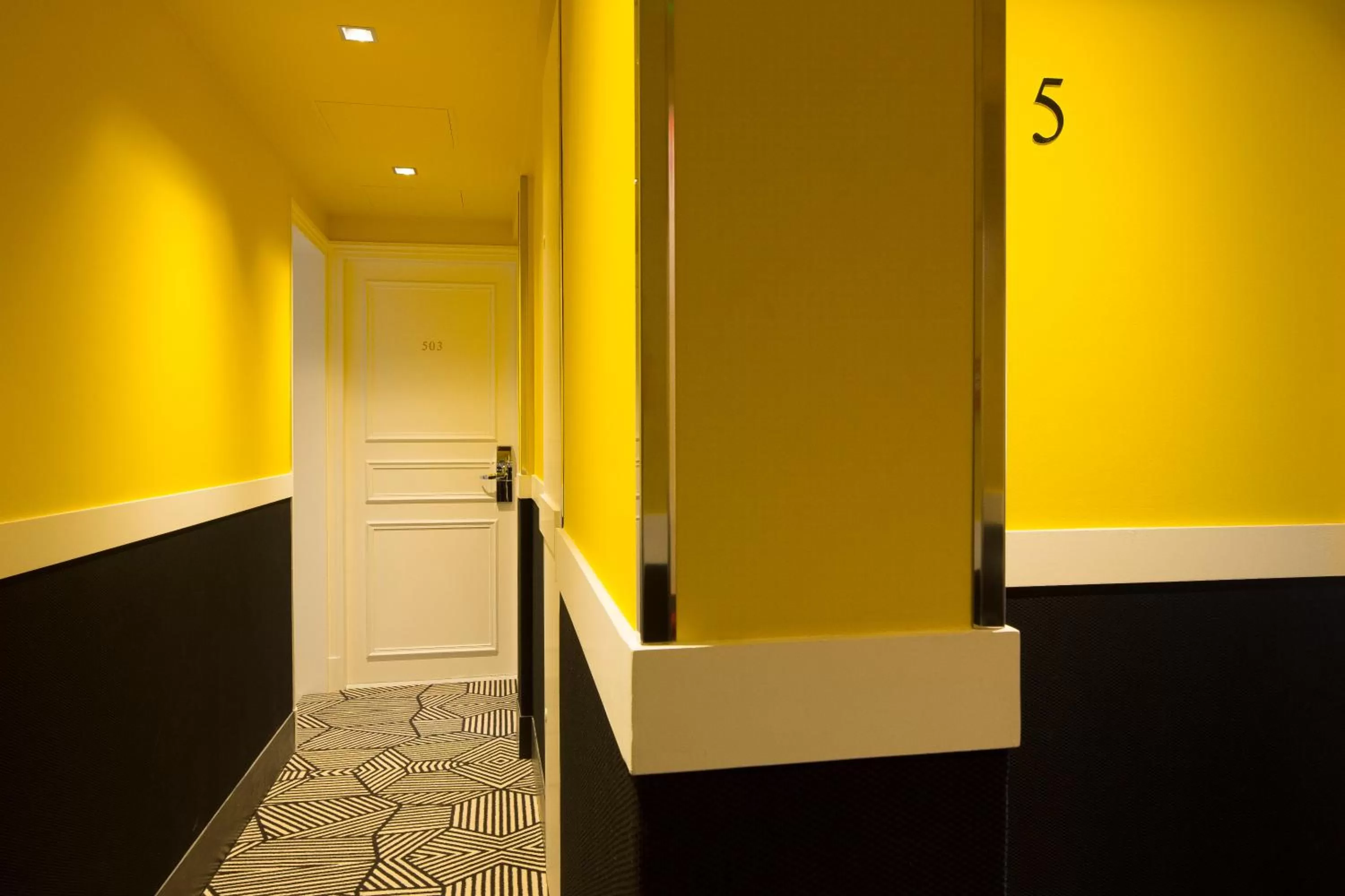 Property building in Hotel Haussmann Saint Augustin