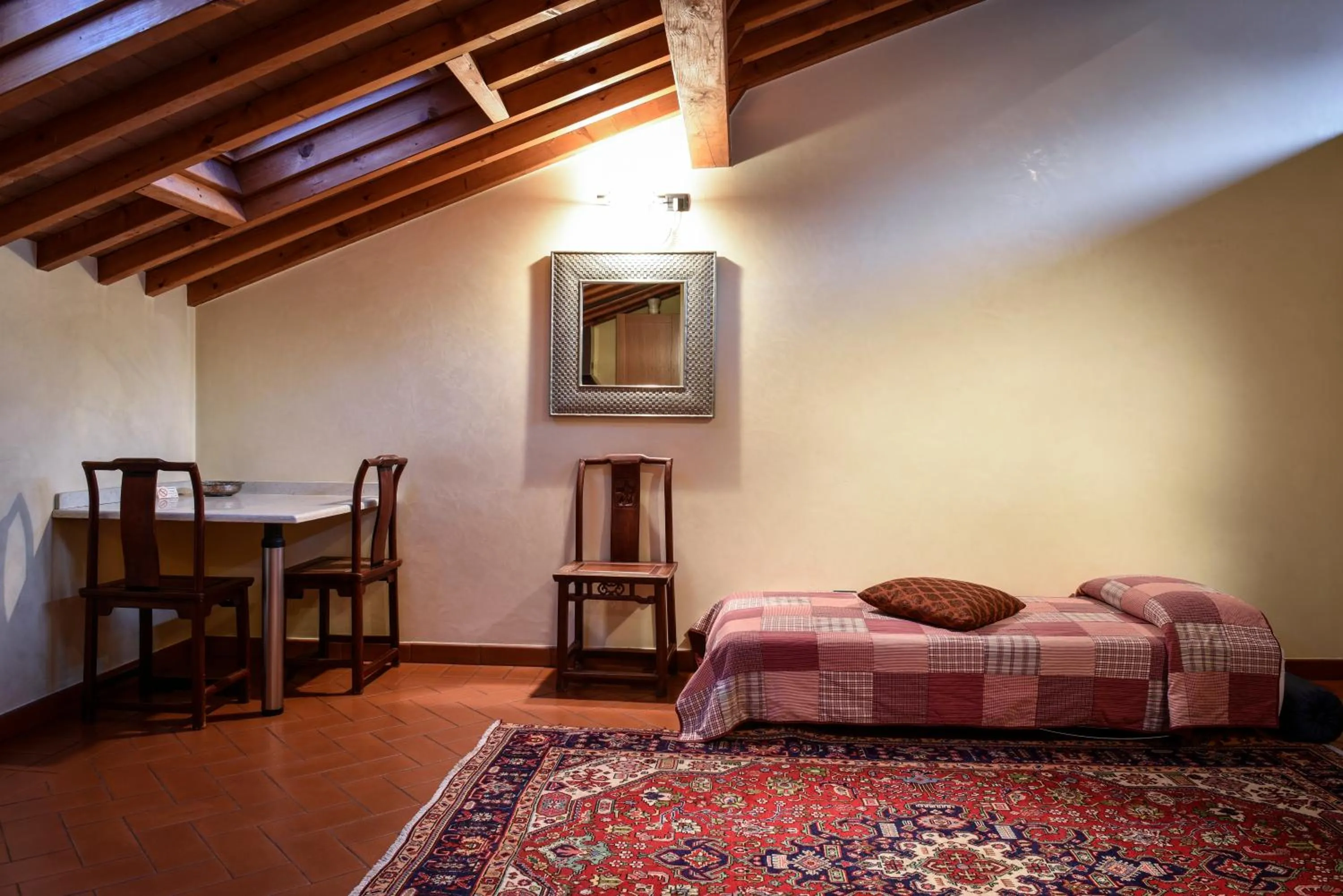 Photo of the whole room, Bed in Residence ANTICO SAN ZENO centro storico