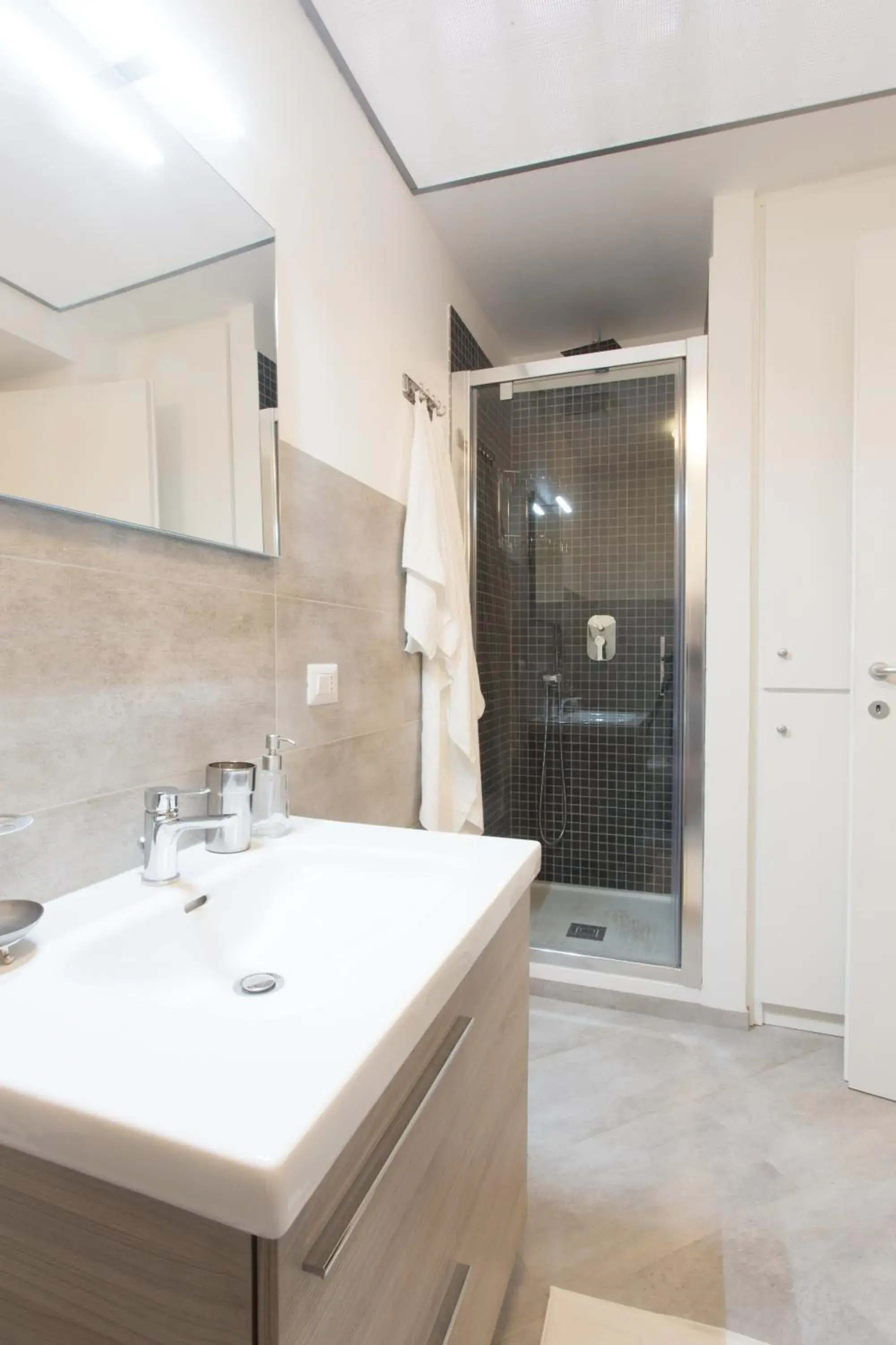Bathroom in Domenichino Luxury Home