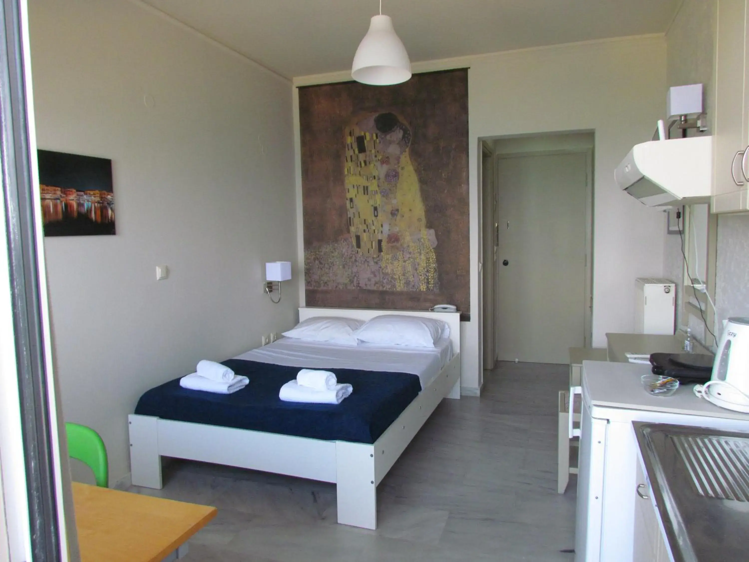 Bedroom, Bed in Archipelagos Hotel