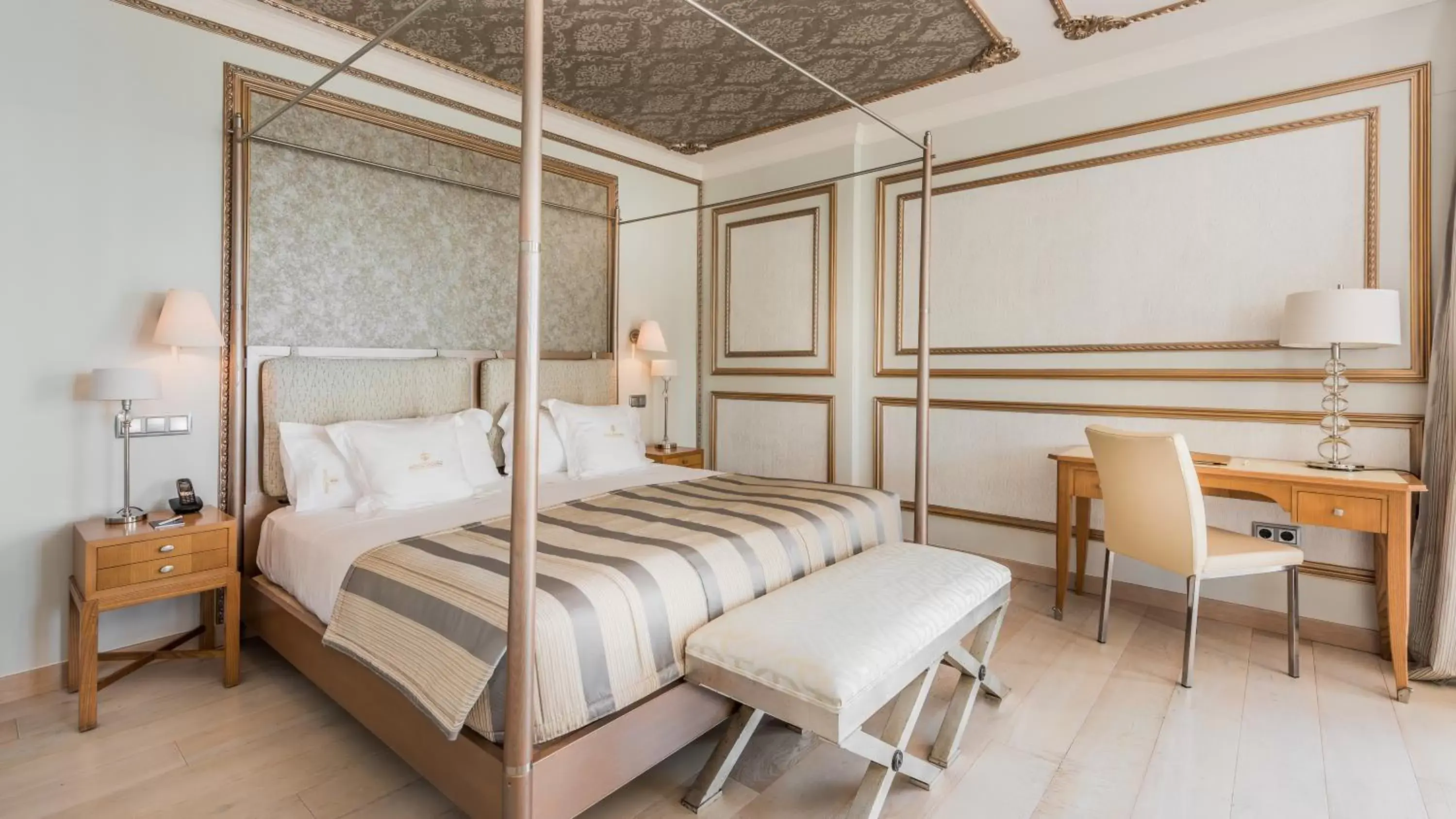 Bedroom, Bed in Las Dunas Grand Luxury