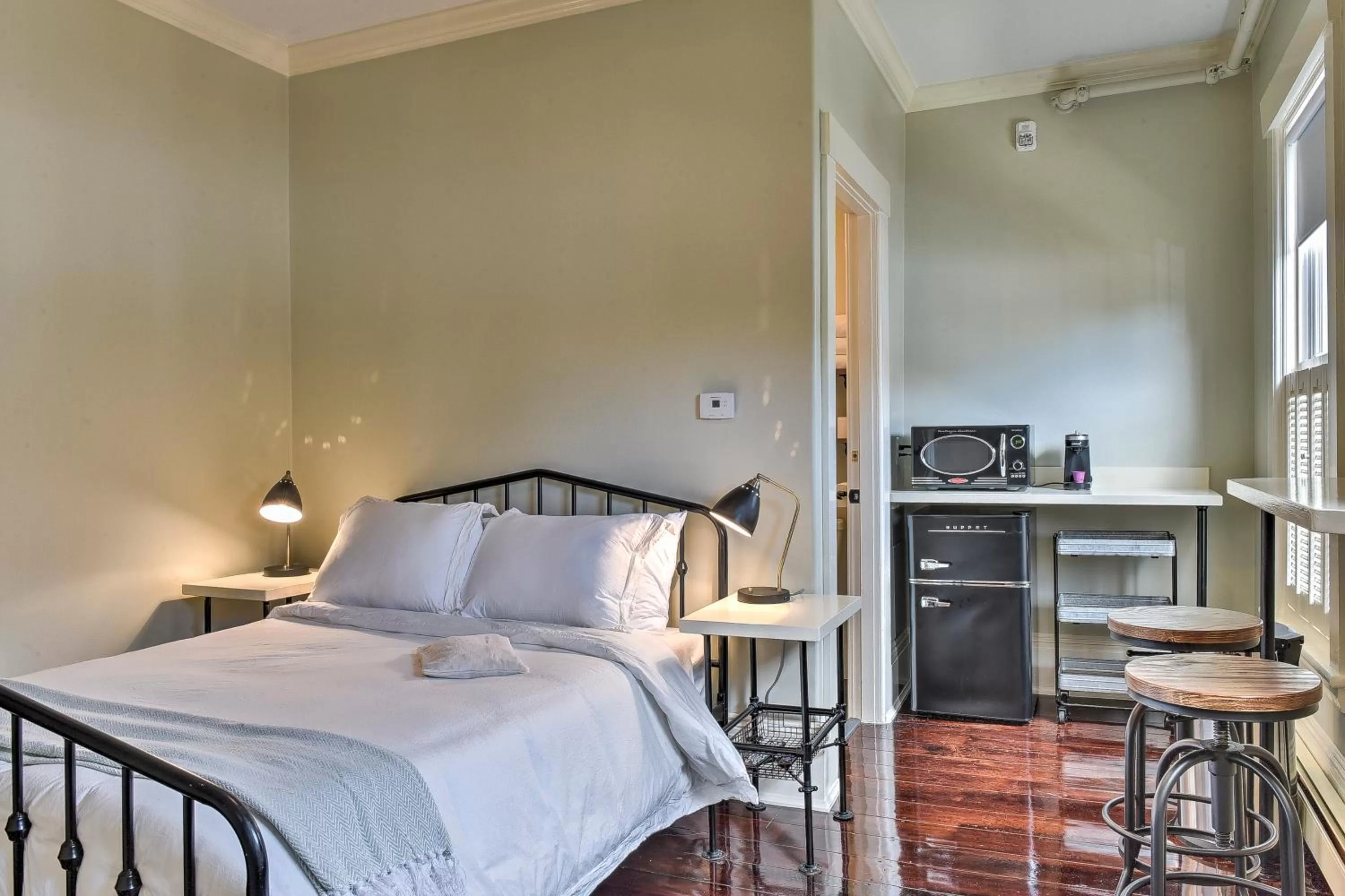 Bed in The Burrell House