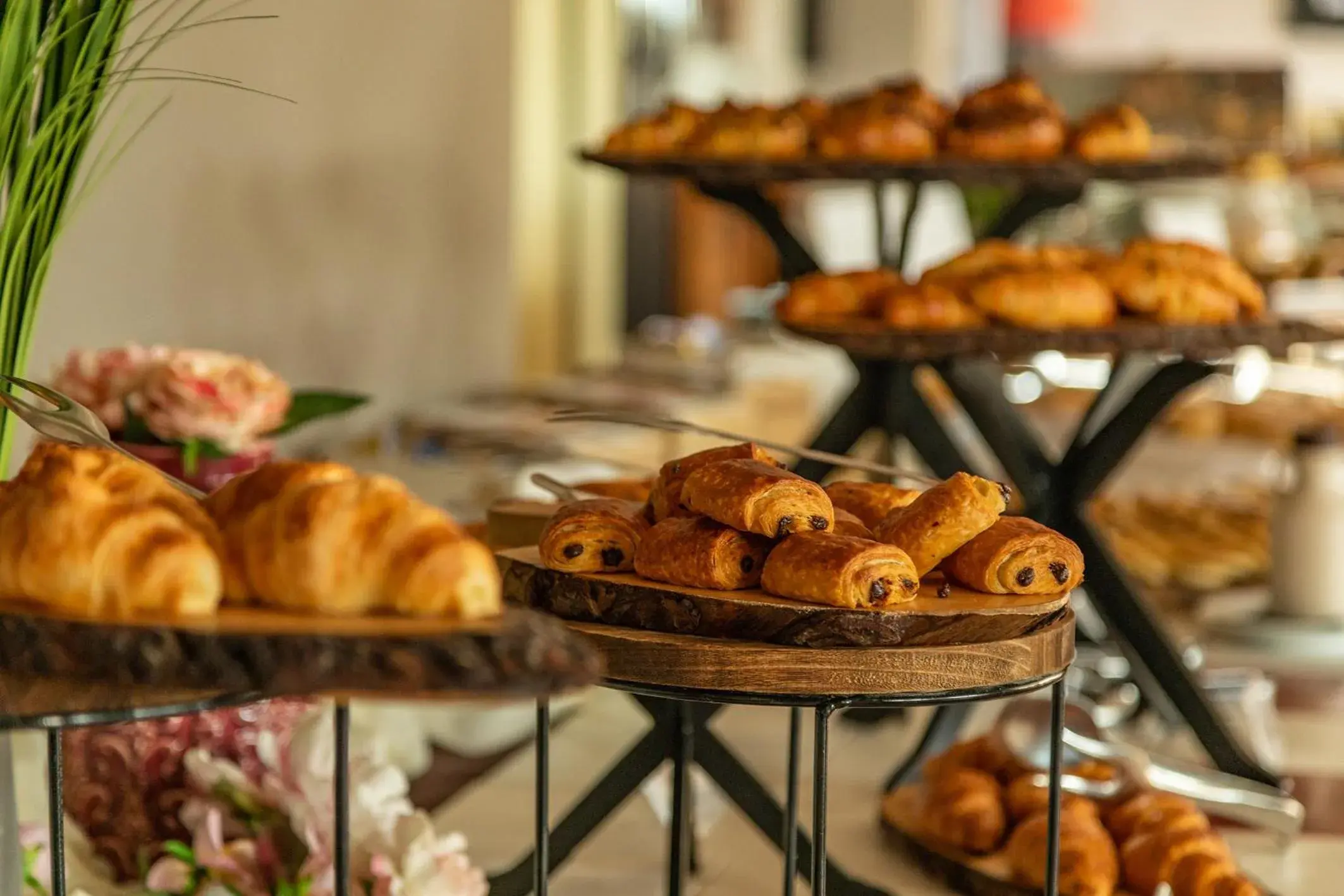 Breakfast, Food in Hotel Della Torre