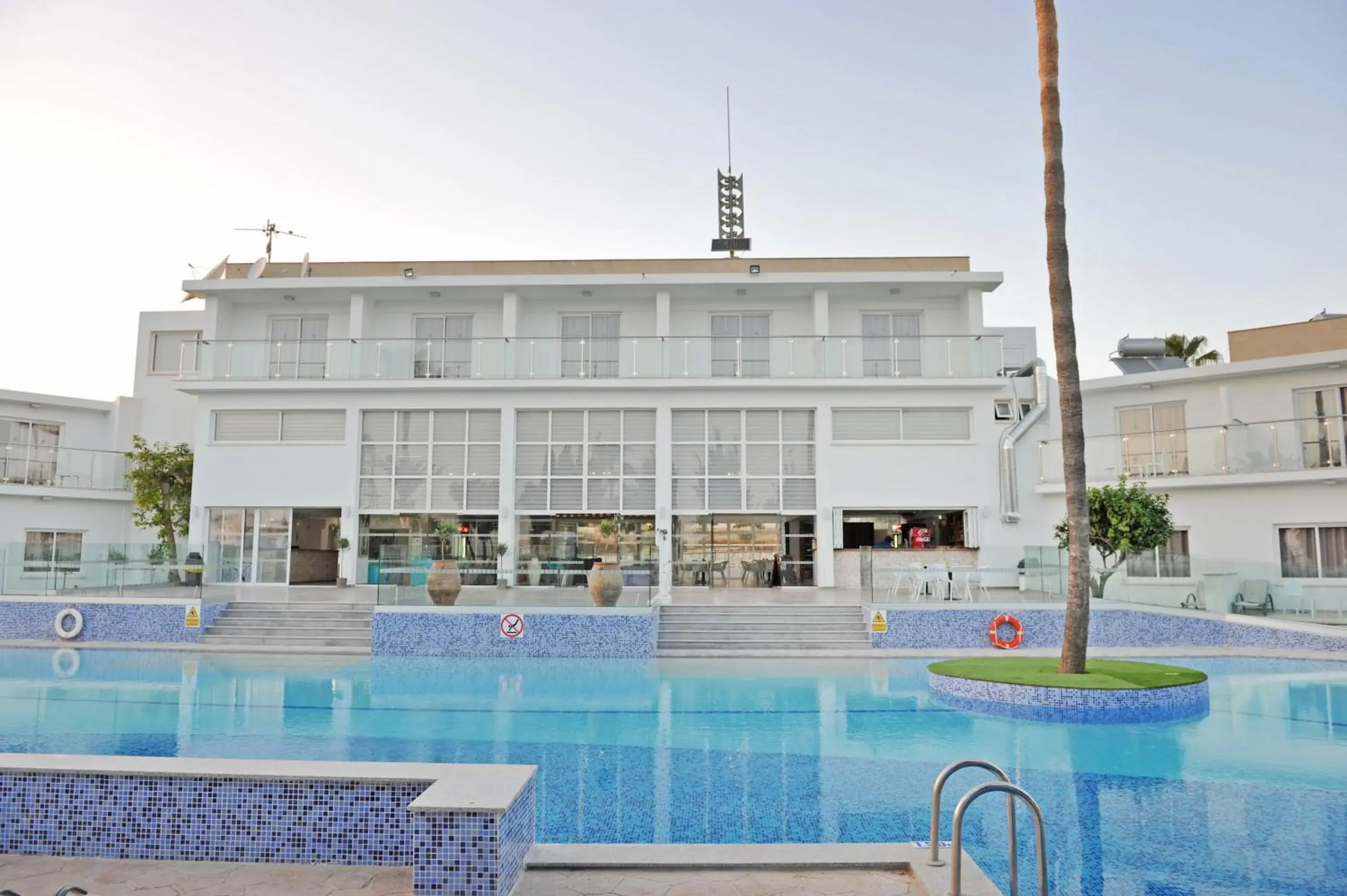 Property building, Swimming Pool in Fedrania Gardens Hotel