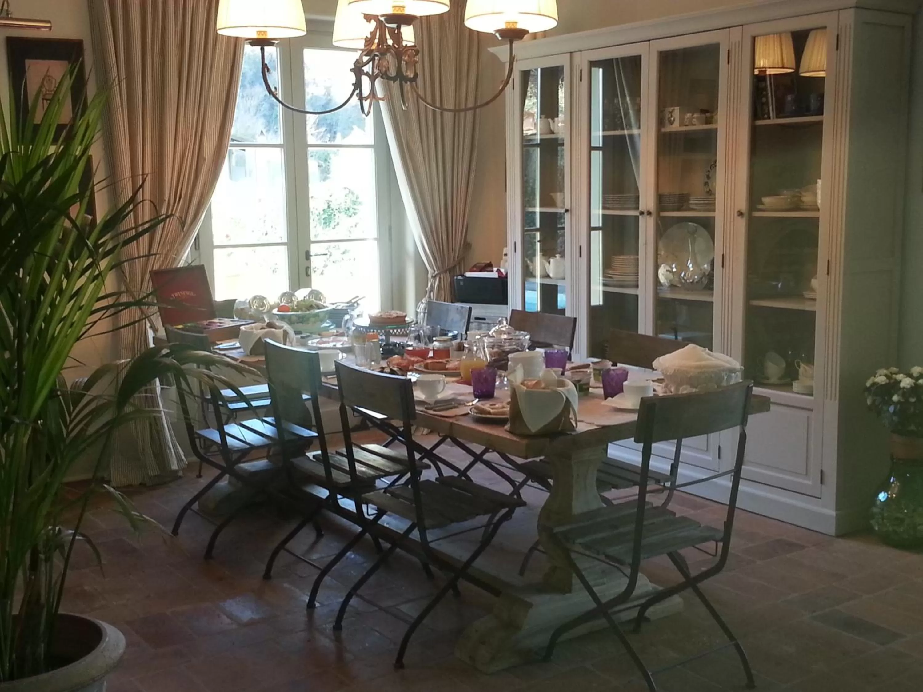 Buffet breakfast in B&B Pieve Degli Artisti