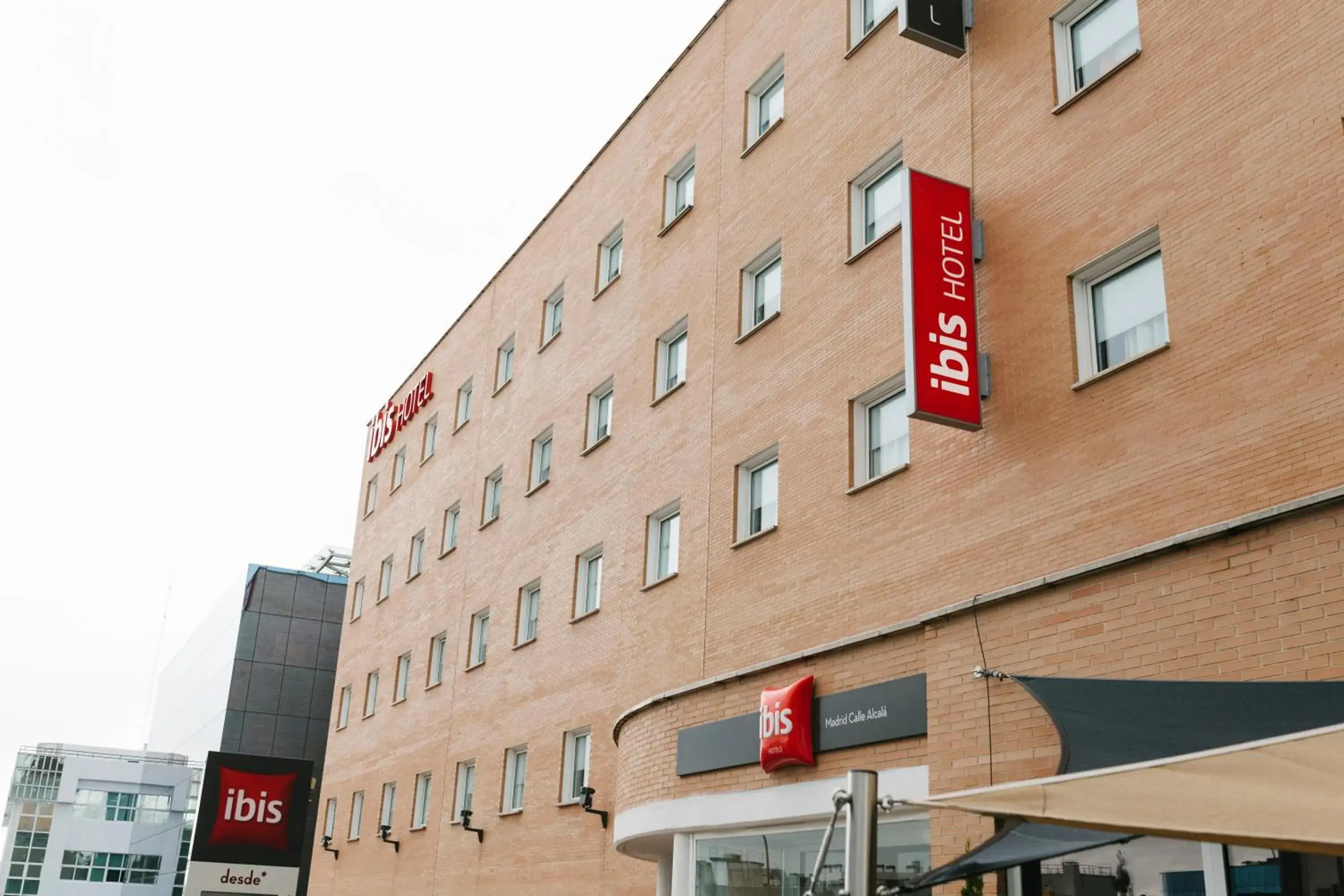Property Building in Ibis Madrid Calle Alcala