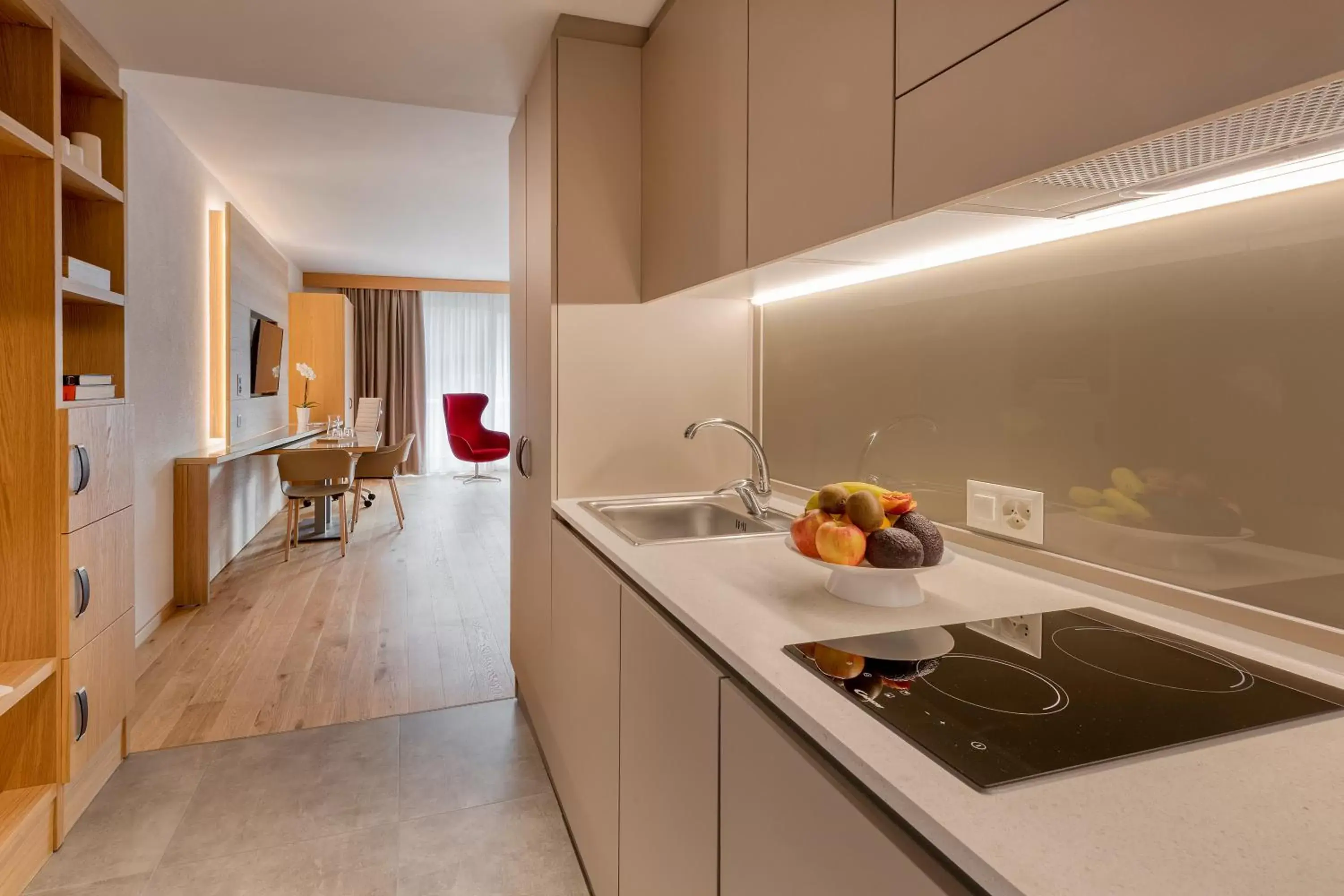kitchen, Kitchen/Kitchenette in NEW OPENING 2022 - Los Lorentes Hotel Bern City