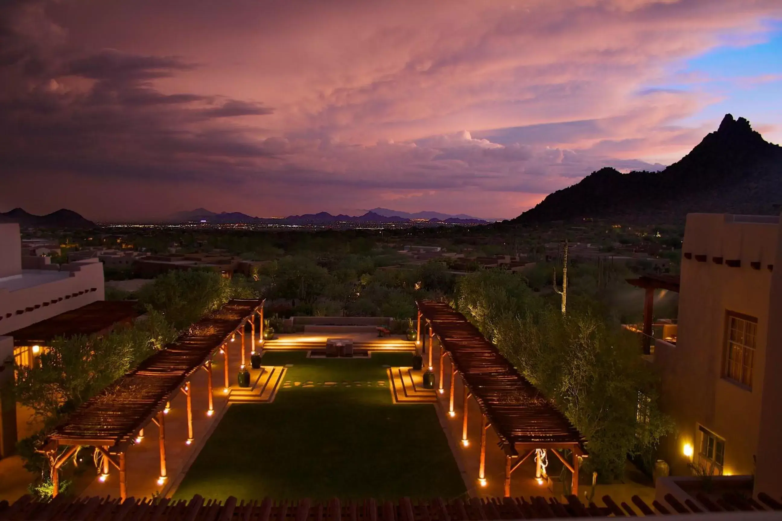 Night in Four Seasons Resorts Scottsdale at Troon North