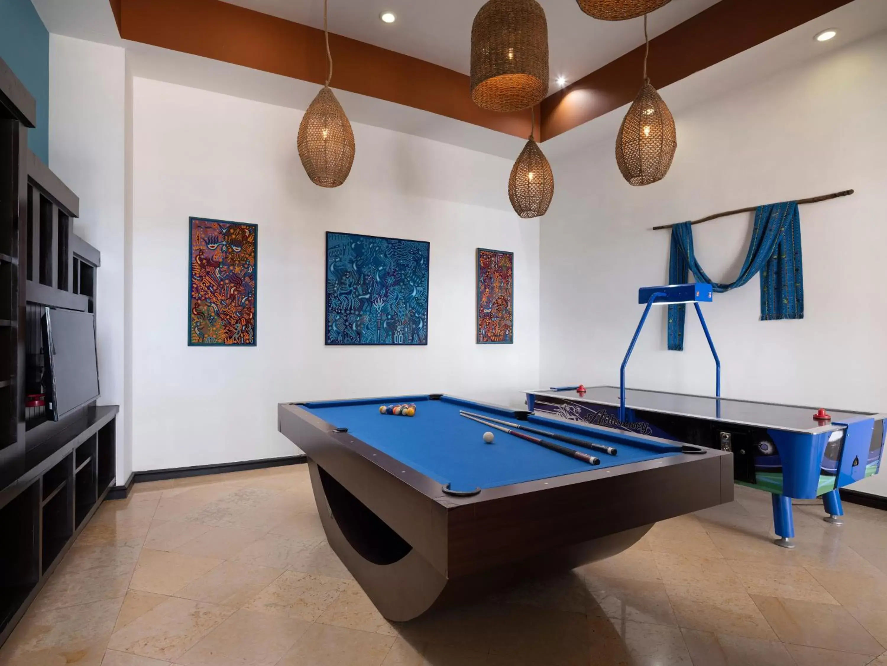 Activities, Billiards in Hyatt Vacation Club at Sirena del Mar