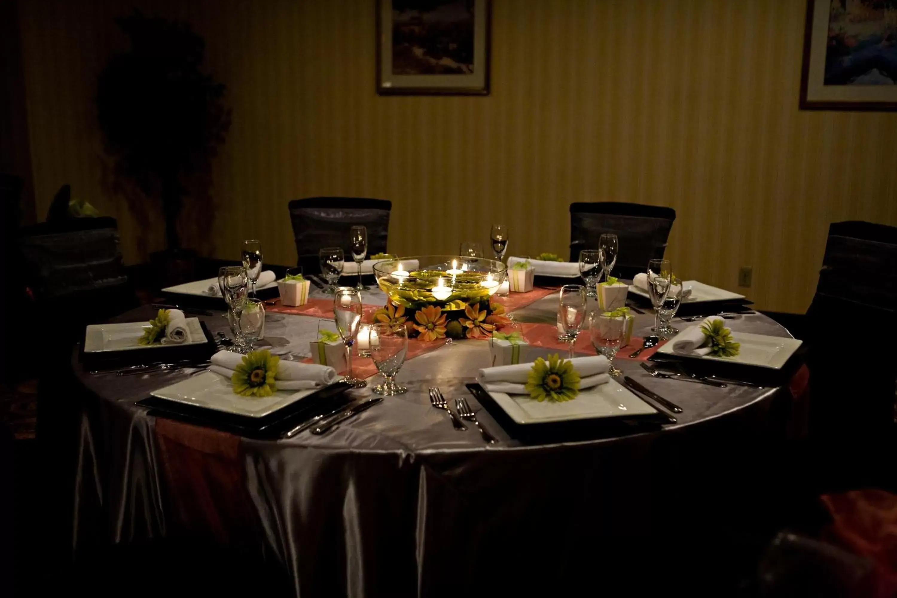 Banquet/Function facilities, Restaurant/Places to Eat in GreenTree Hotel Phoenix West