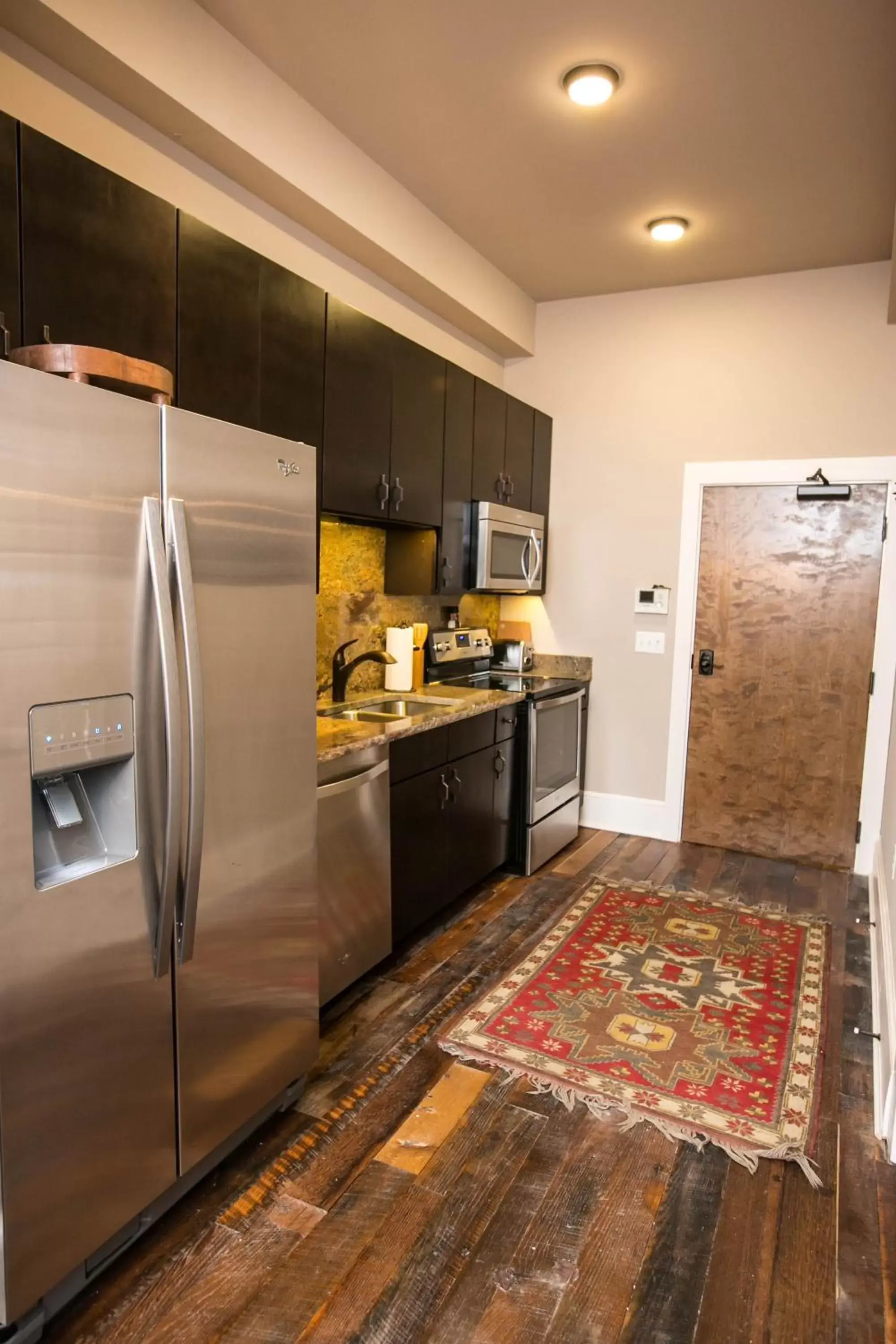 Kitchen or kitchenette, Kitchen/Kitchenette in The Windsor - Asheville