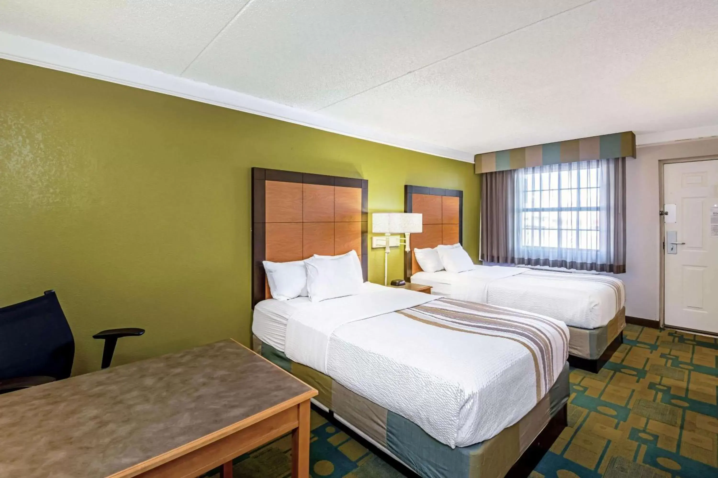 Photo of the whole room, Bed in La Quinta Inn by Wyndham Amarillo Mid-City