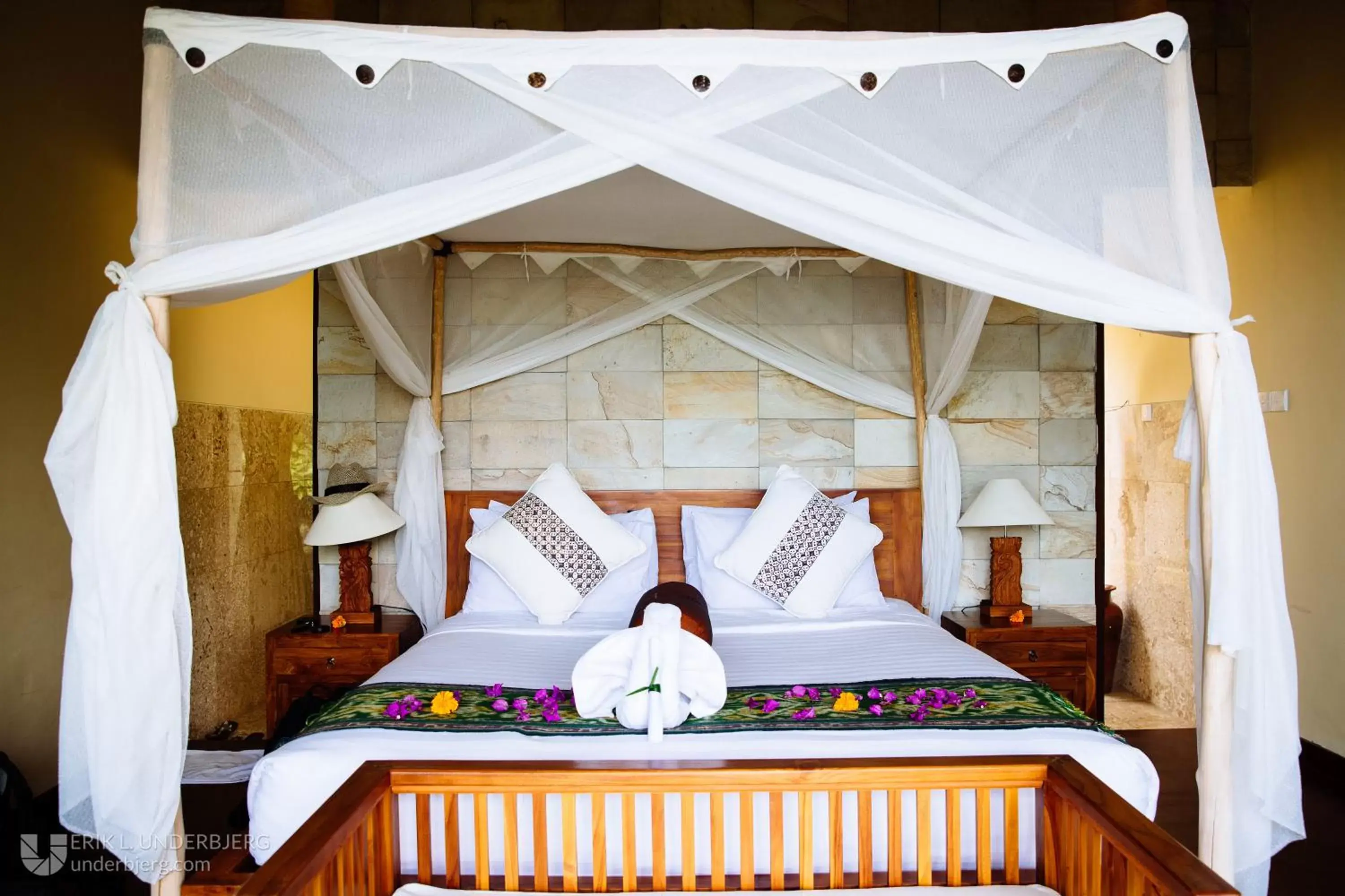 Bed in Munduk Moding Plantation Nature Resort & Spa