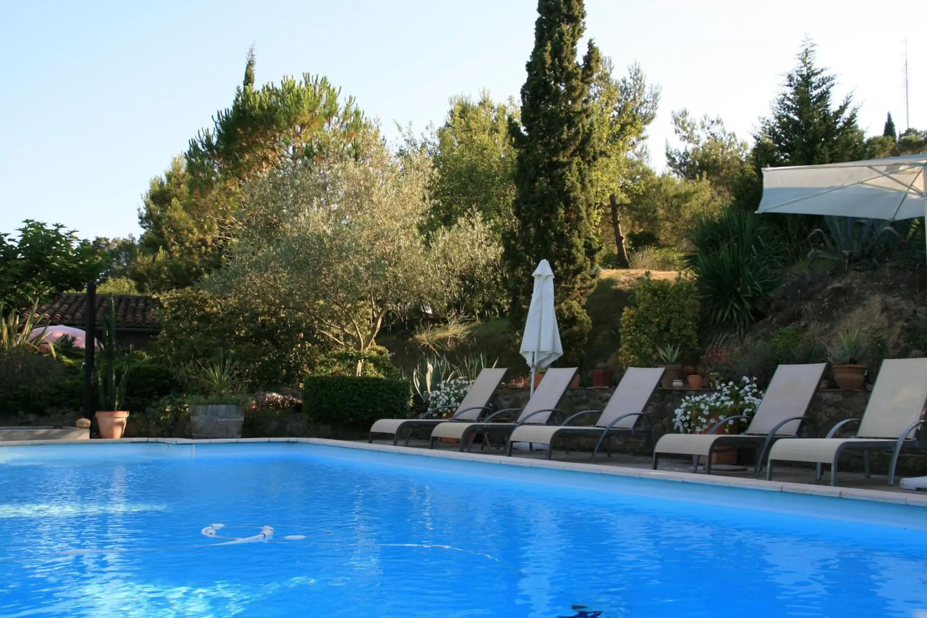 Swimming Pool in La Maison sur la Colline