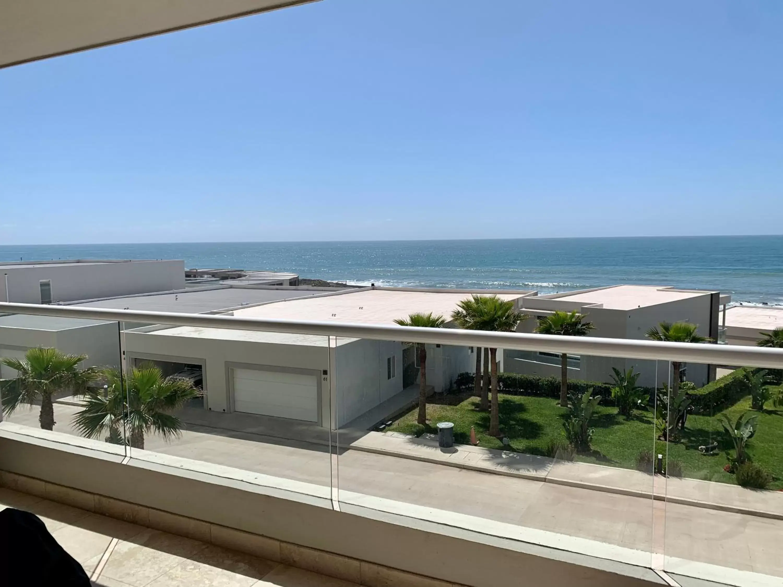 Sea View in Fabulous Ocean View Condo with Walking Distance to the Beach!