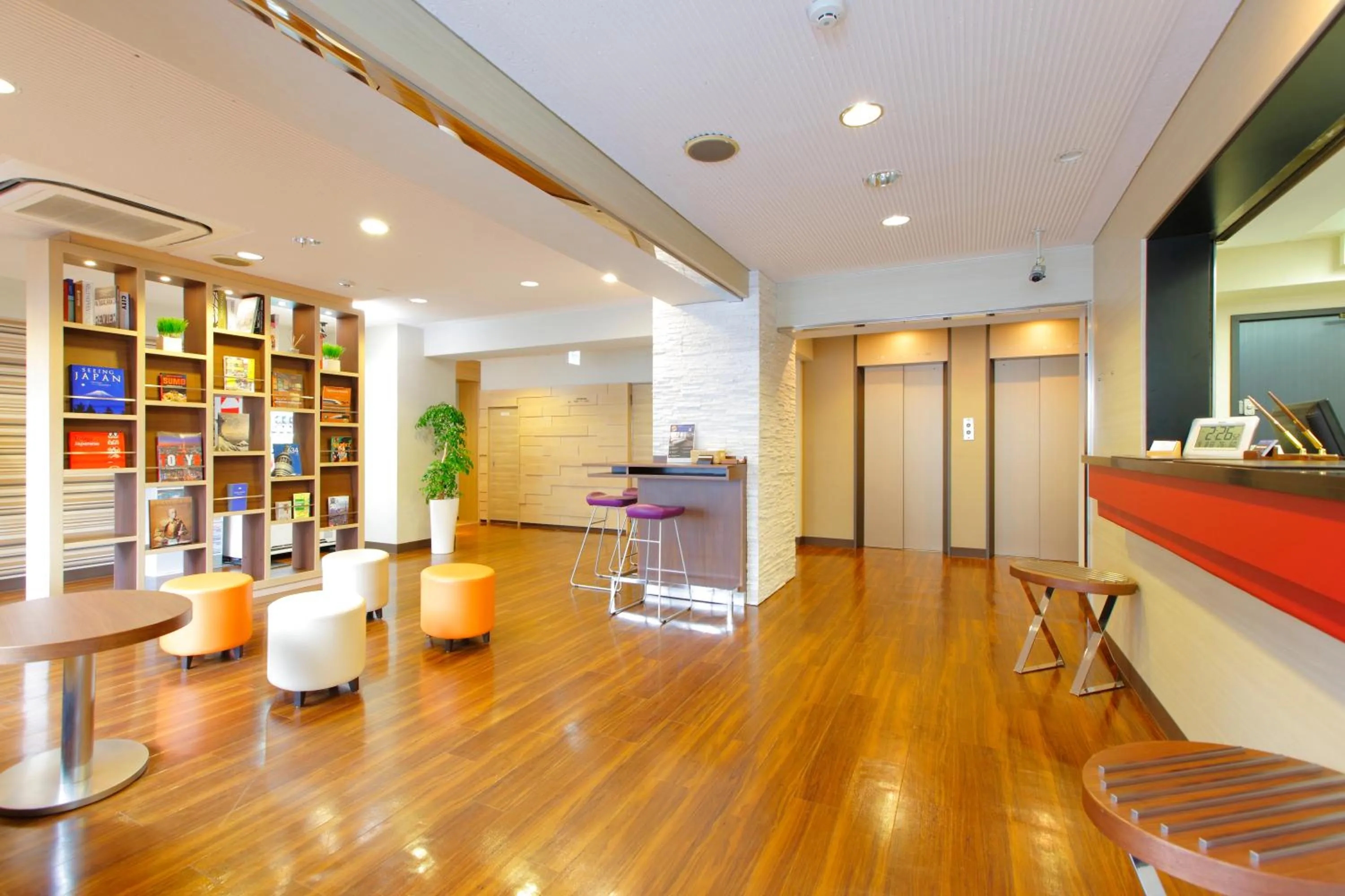 Lobby or reception in HOTEL MYSTAYS Asakusa