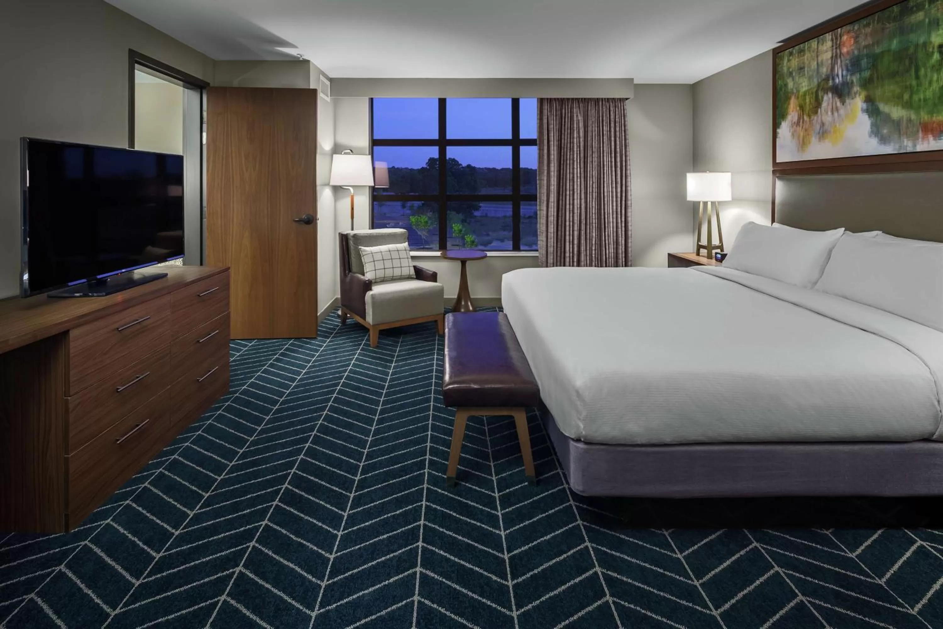 Bed in The Bevy Hotel Boerne, A Doubletree By Hilton