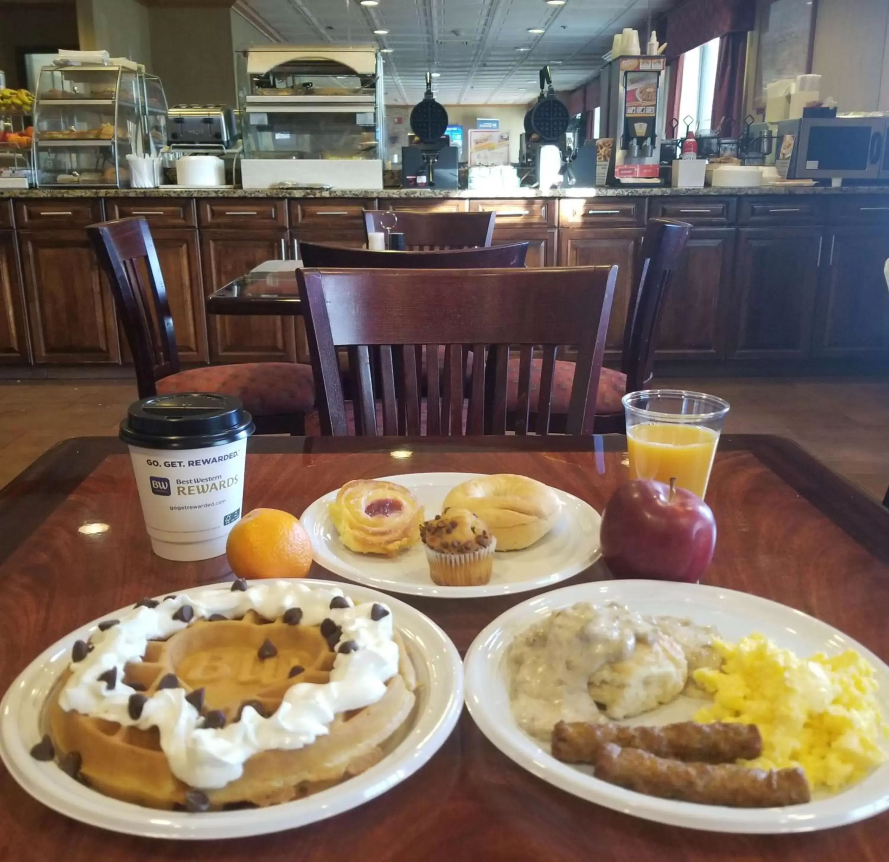 Restaurant/places to eat in Best Western Marion Hotel