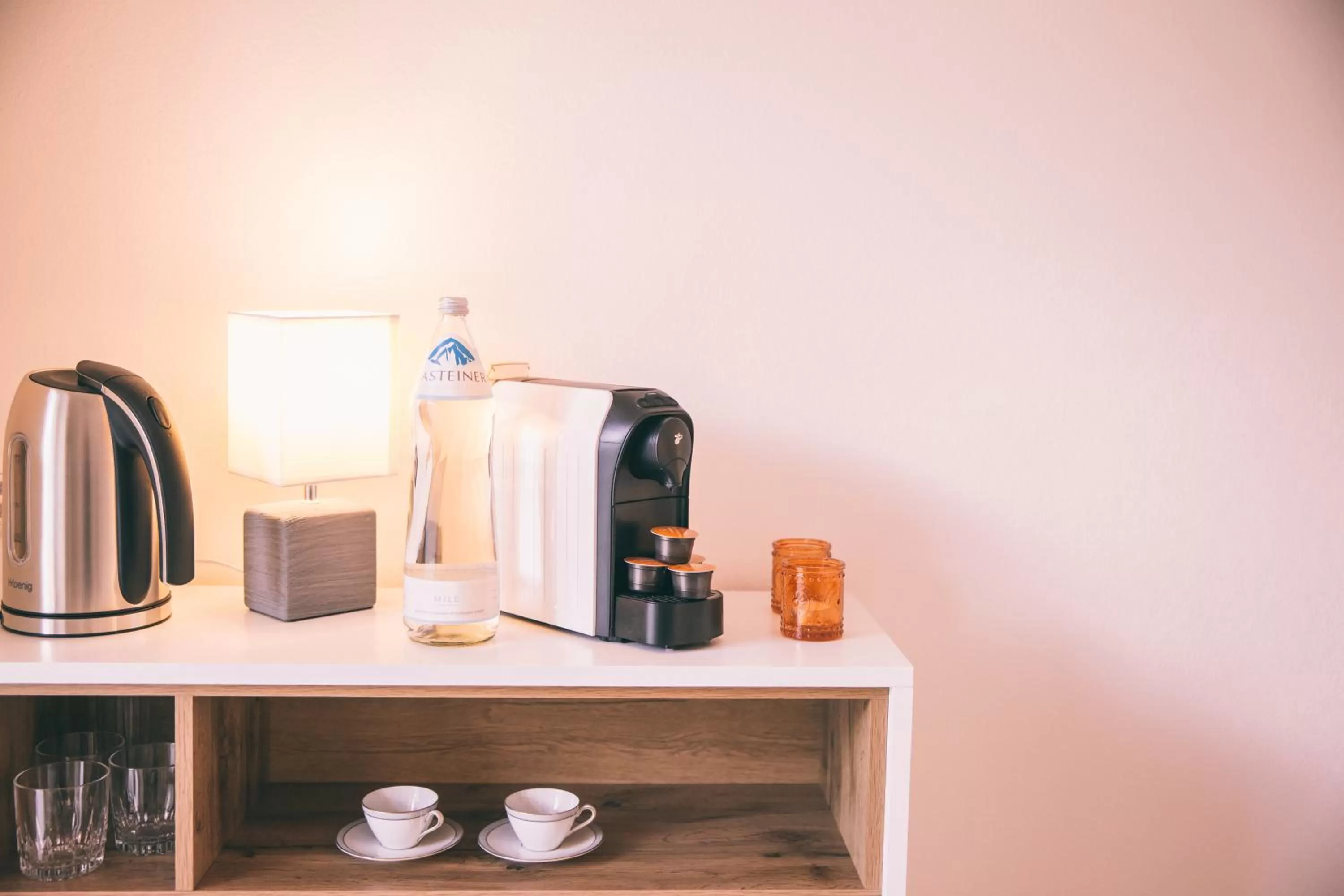 Decorative detail, Coffee/Tea Facilities in Nefer, Haus