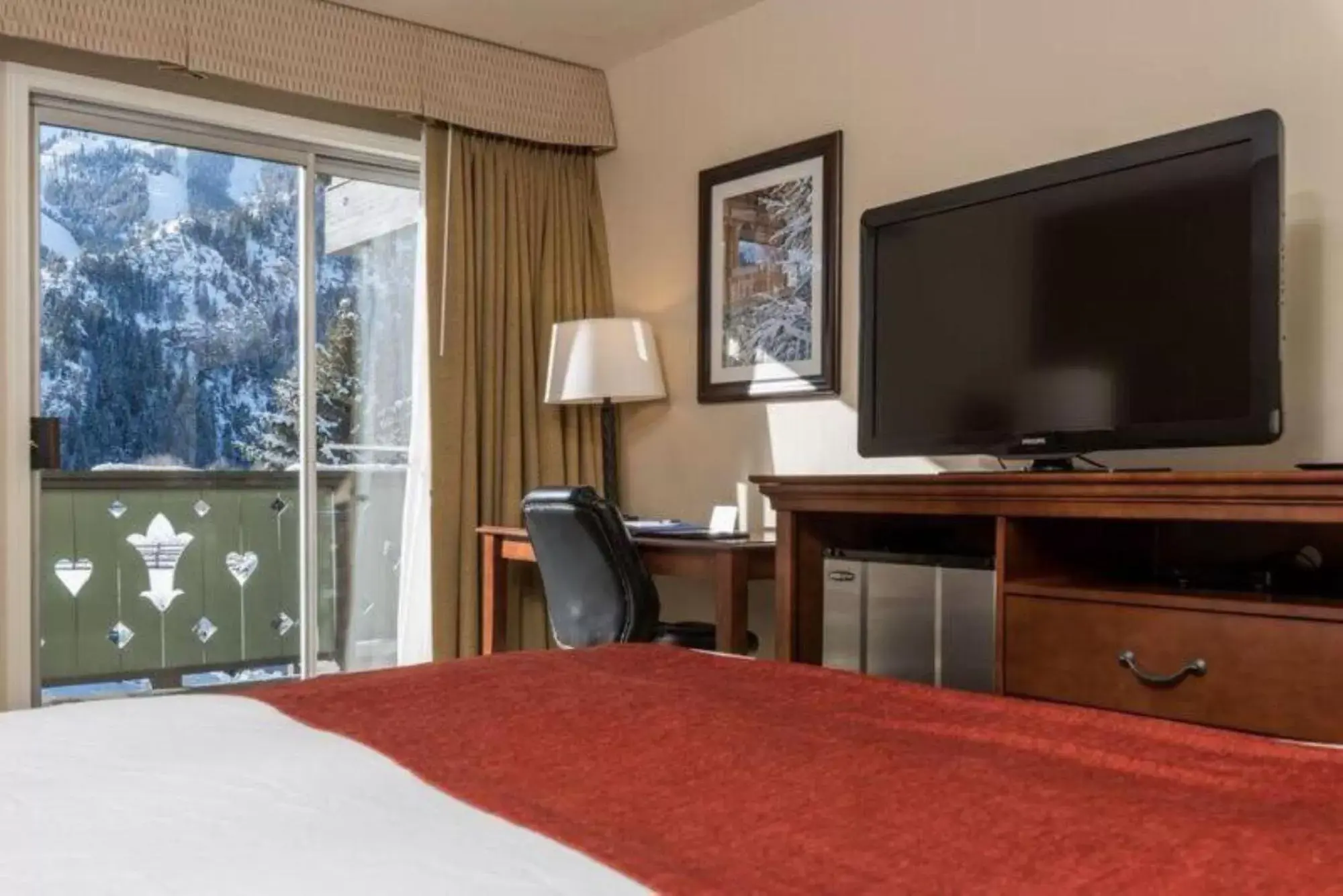 TV and multimedia, Bed in Best Western Tyrolean Lodge