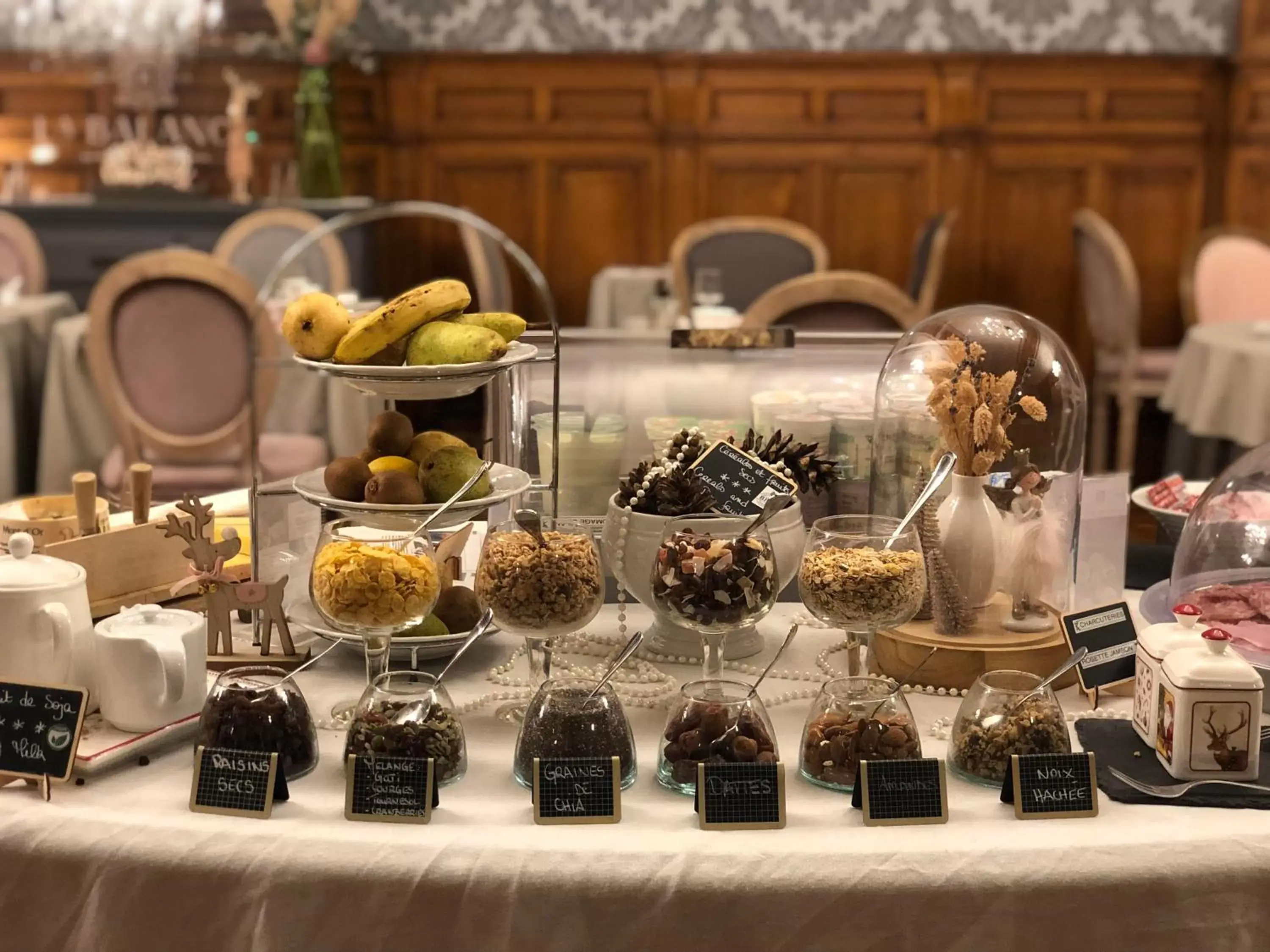 Breakfast in The Originals City, Hôtel de la Balance, Montbéliard