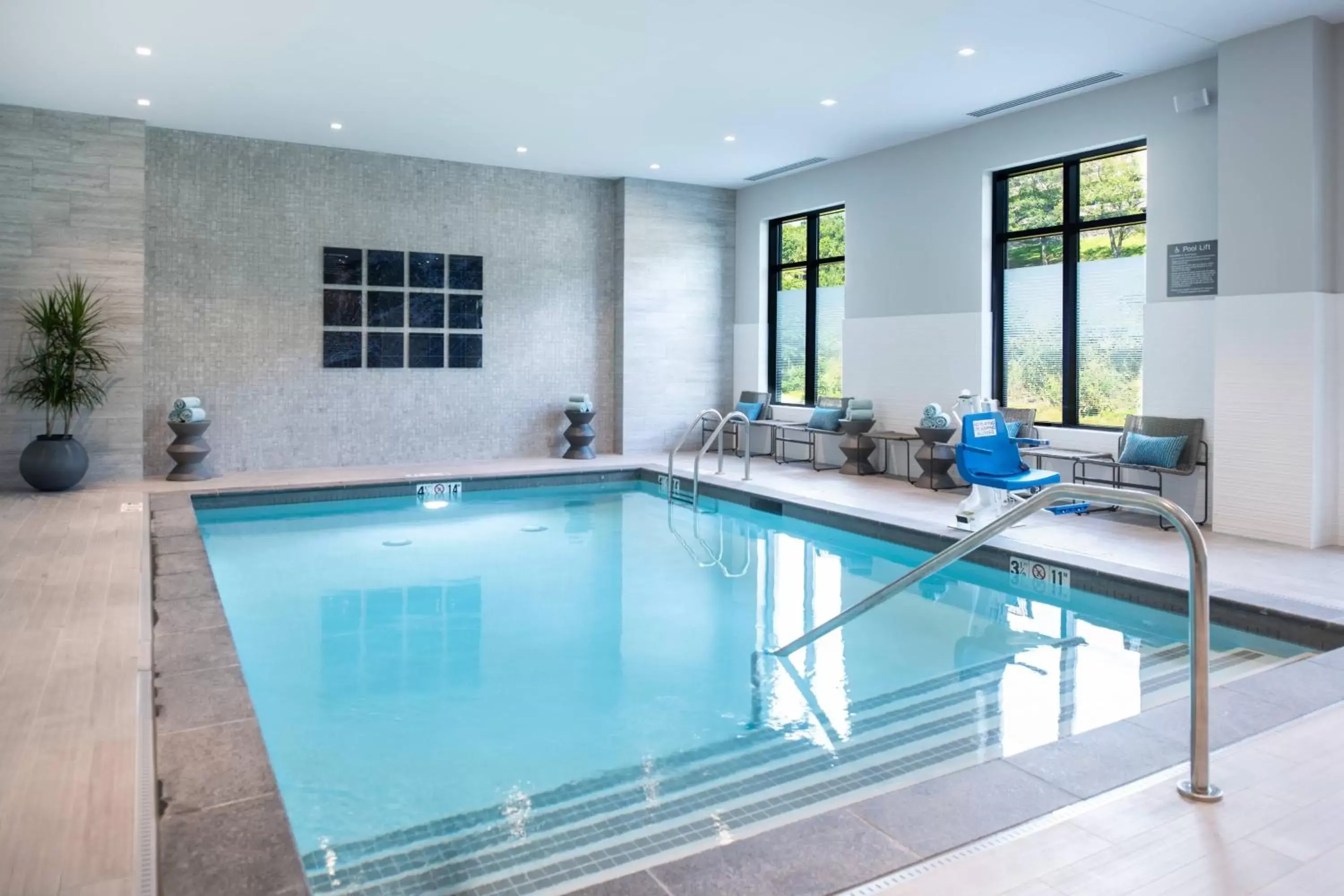 Swimming Pool in Fairfield Inn & Suites by Marriott Boston Waltham