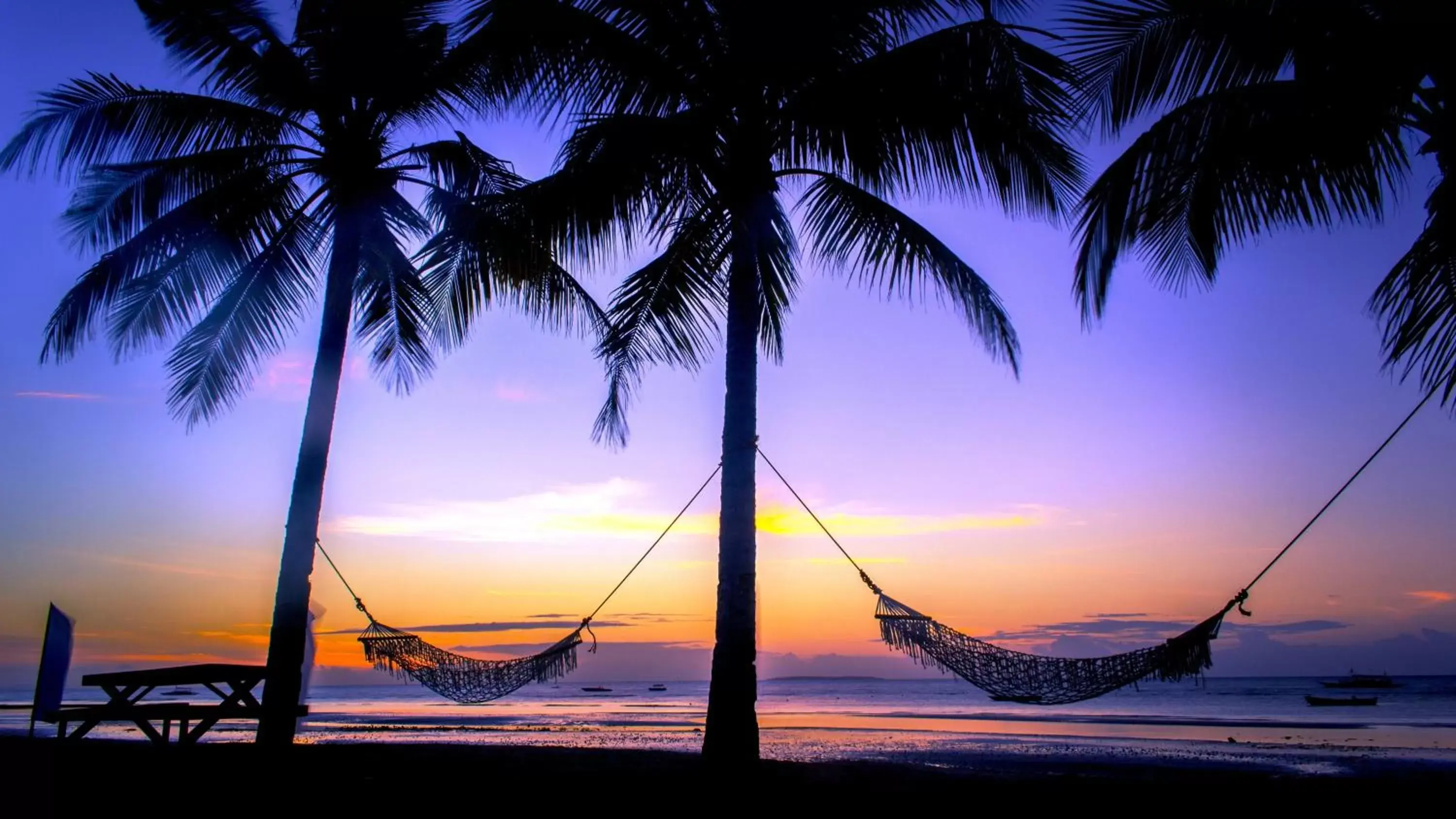Shower, Sunrise/Sunset in Bohol Beach Club