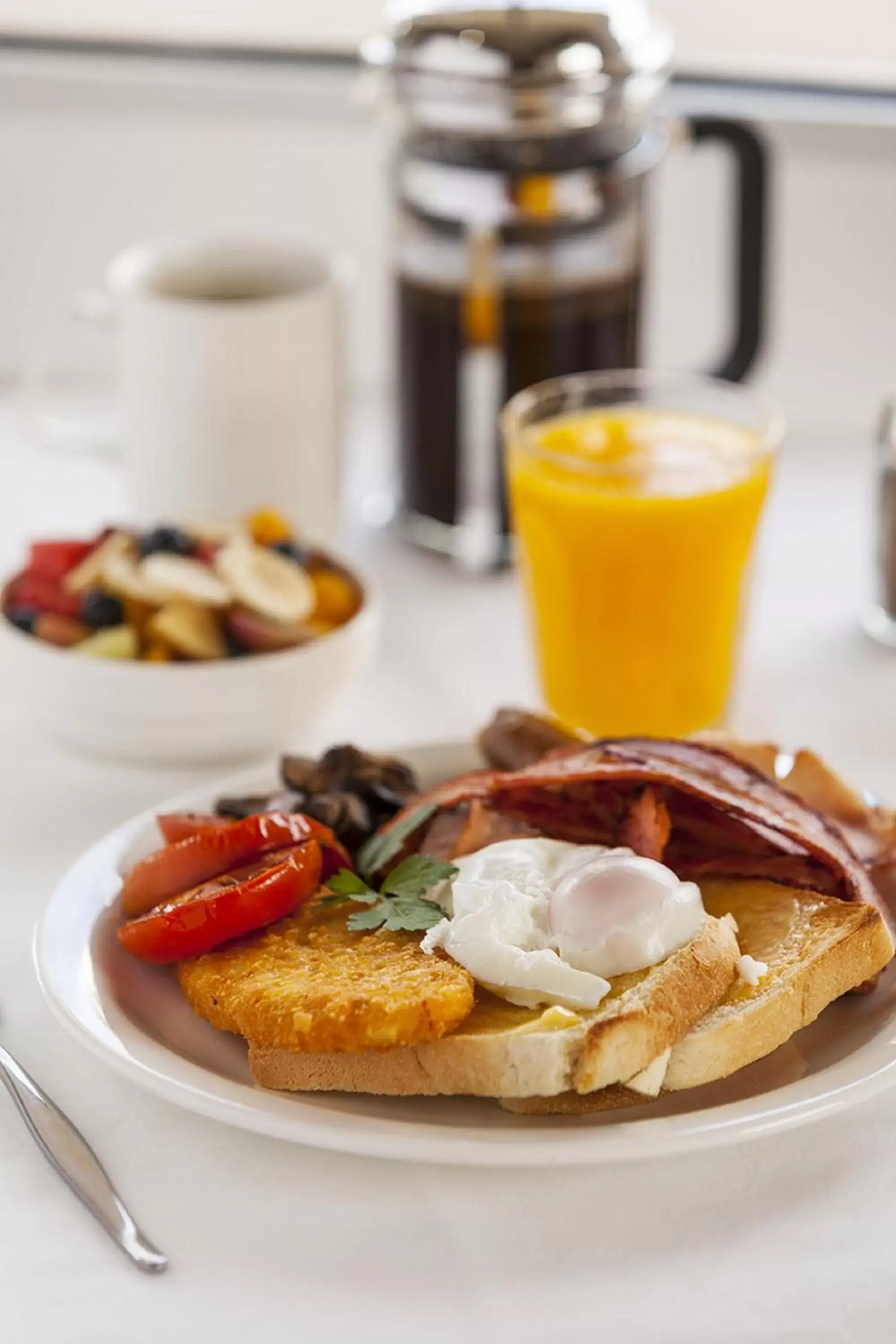 Breakfast in The Aspen & Apartments