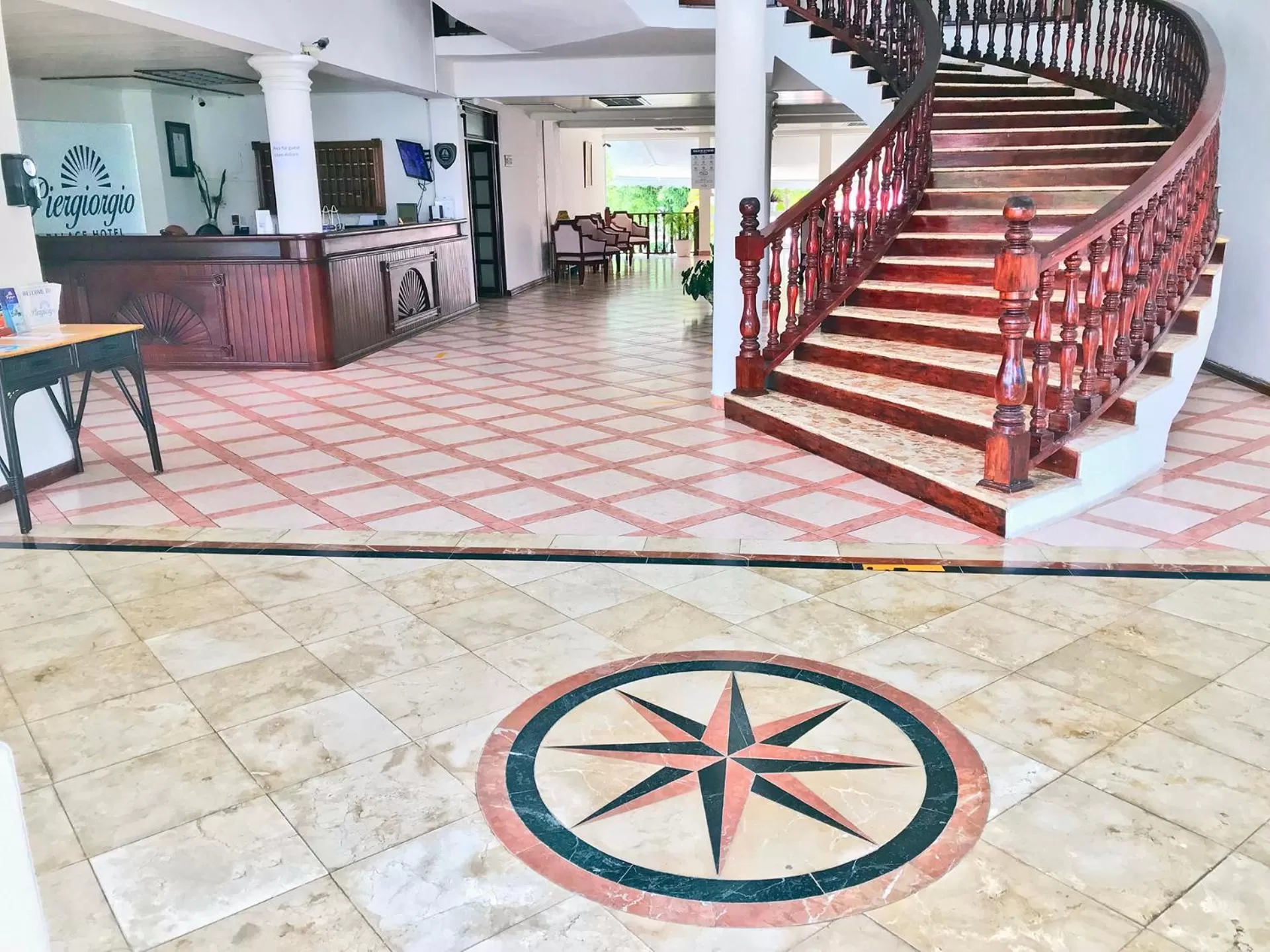 Lobby or reception in Piergiorgio Palace Hotel