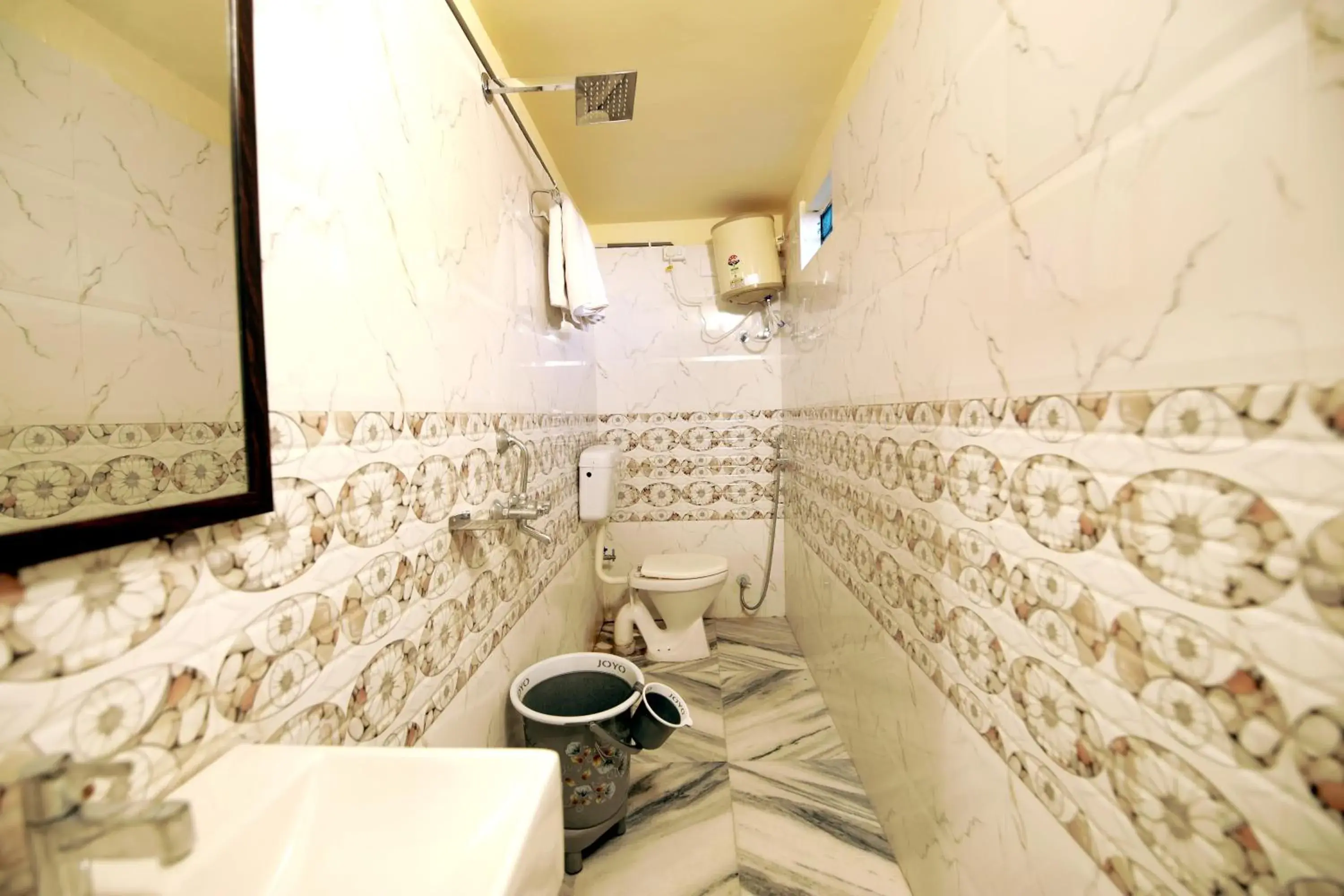 Bathroom in The Kanchangarh Resort