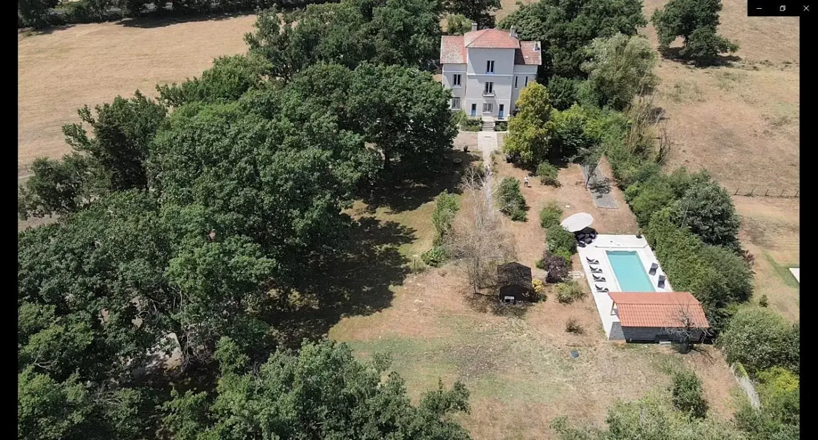 Bird's eye view, Bird's-eye View in Chambres d'hôtes les Bruyères