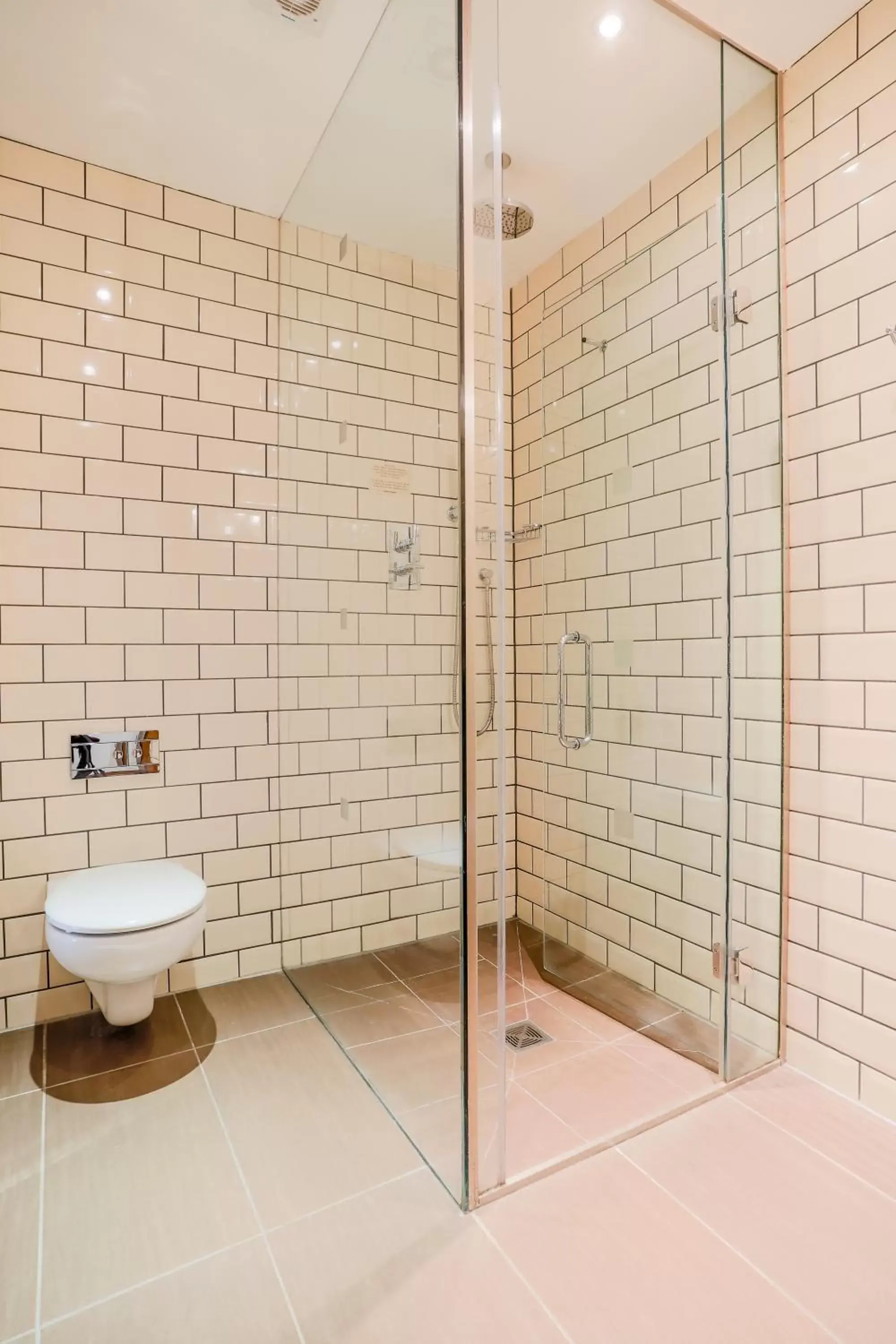 Bathroom in Claremont Hotel