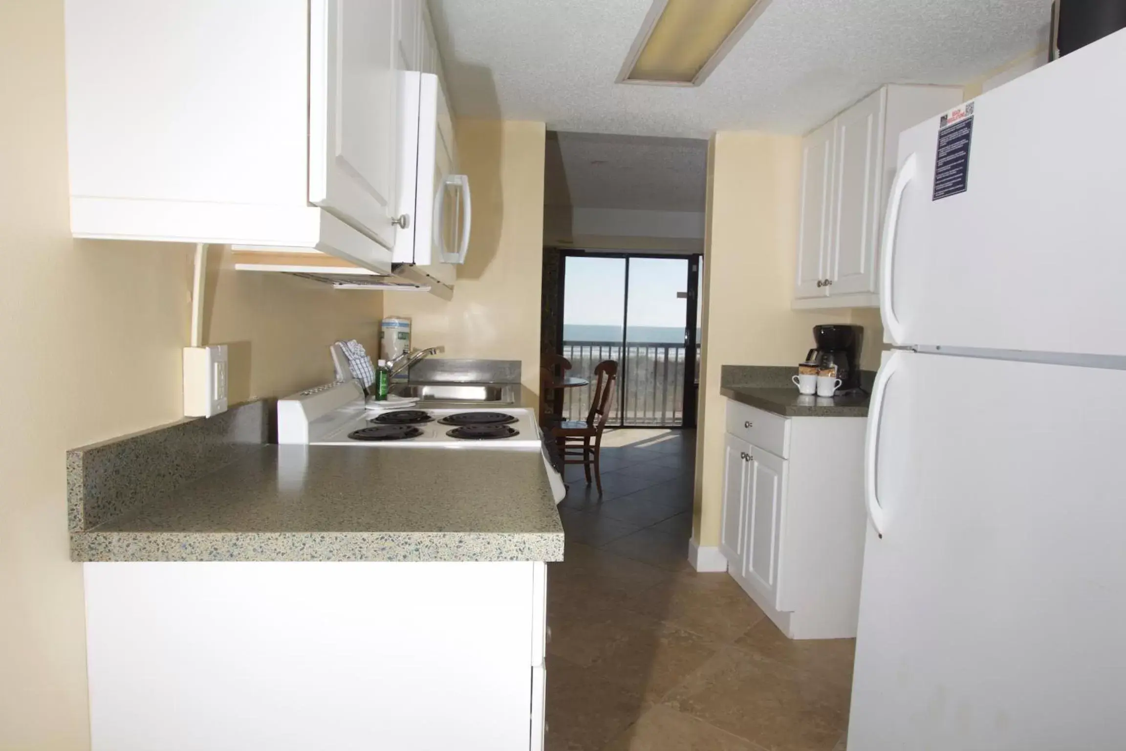 Kitchen or kitchenette, Kitchen/Kitchenette in Peppertree by the Sea by Capital Vacations