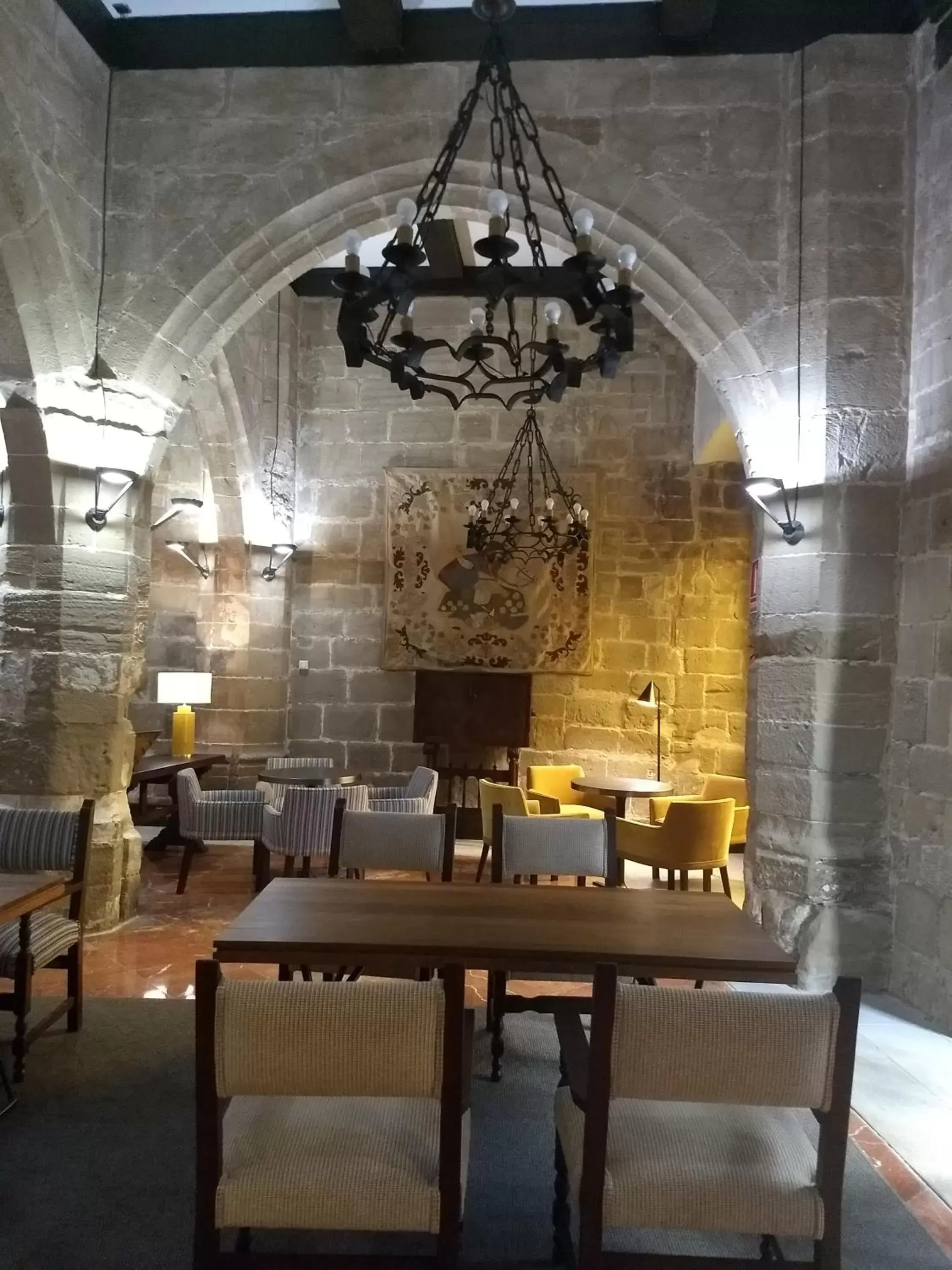 Lounge or bar, Restaurant/Places to Eat in Parador de Santo Domingo de la Calzada