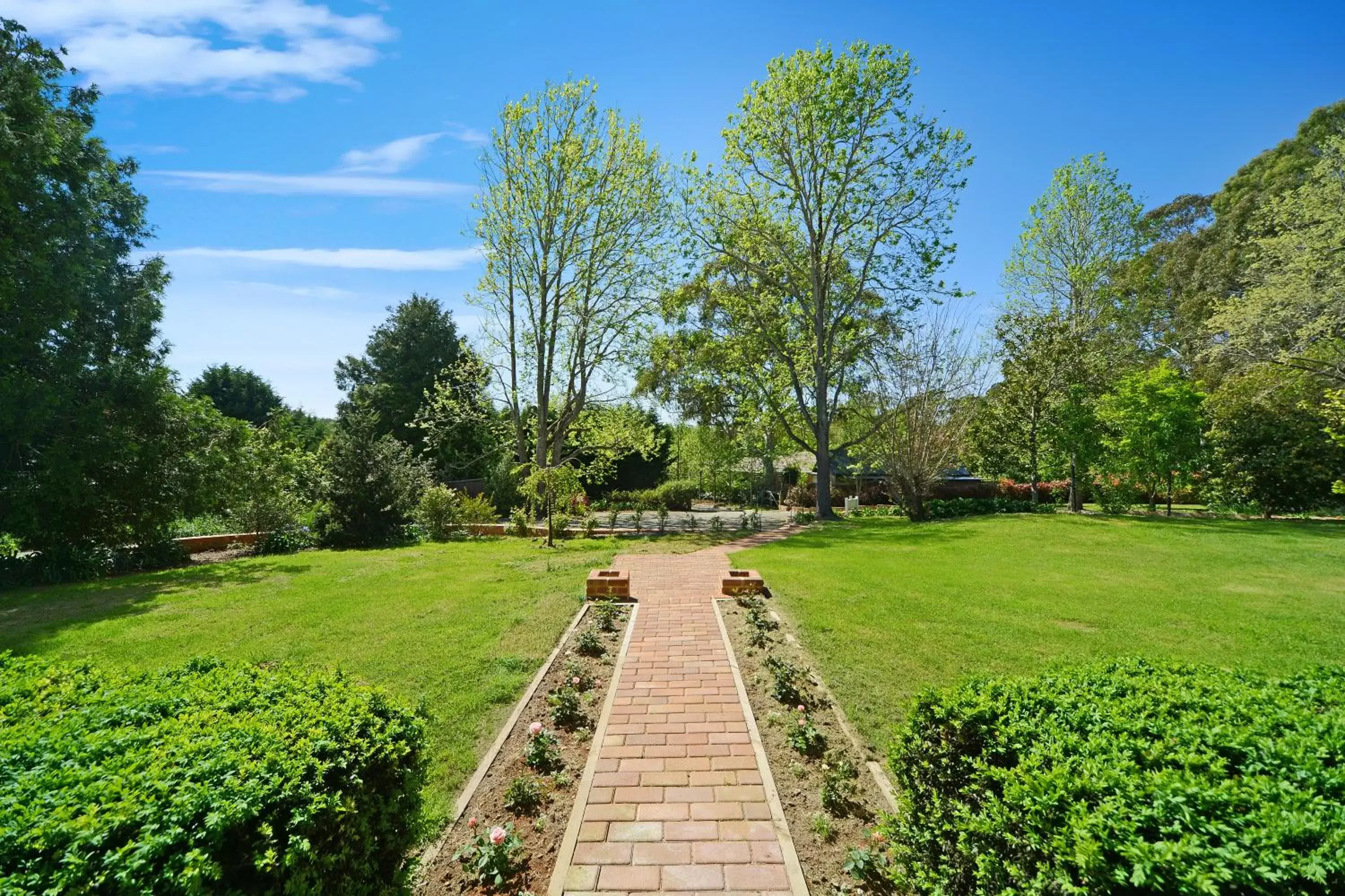 Garden in Bundanoon Lodge