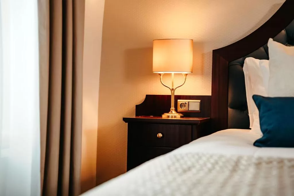 Bedroom, Bed in Grand Hotel Karel V